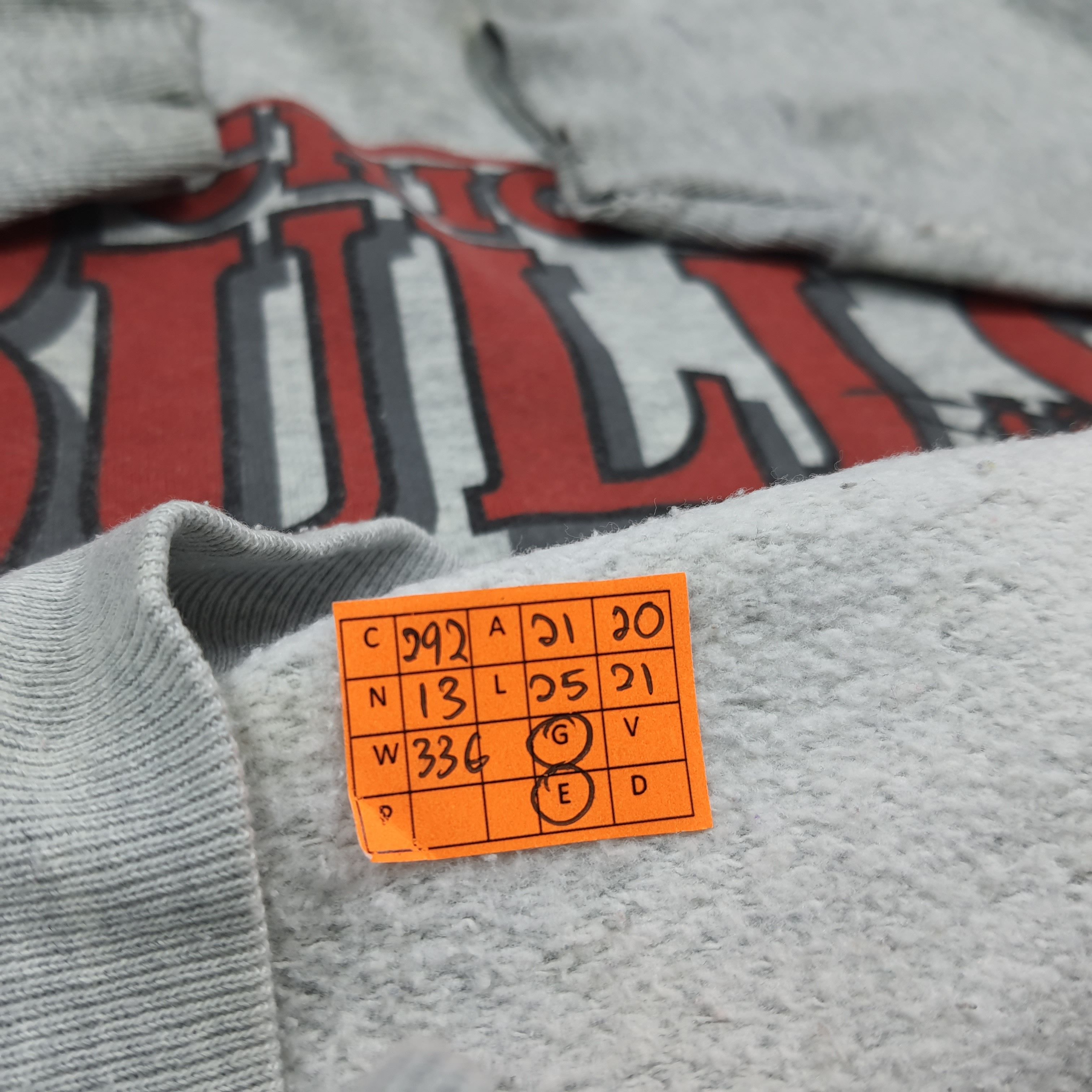NBA Vintage 90s Chicago Bulls Snoopy Basketball Pullover C292N13 Size US M / EU 48-50 / 2 - 9 Thumbnail