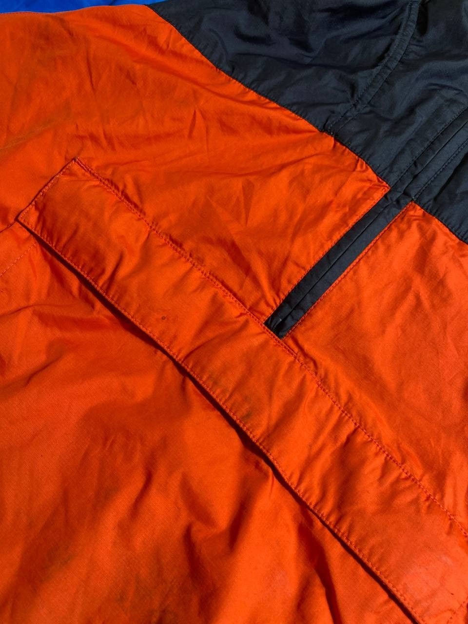 The North Face vintage TNF Y2K The North Face jacket Streetwear Size US L / EU 52-54 / 3 - 9 Thumbnail