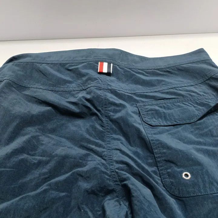 Thom Browne Thom Browne Classic Color Block Drawstring Shorts -2507 Size US 26 / EU 42 - 2 Thumbnail