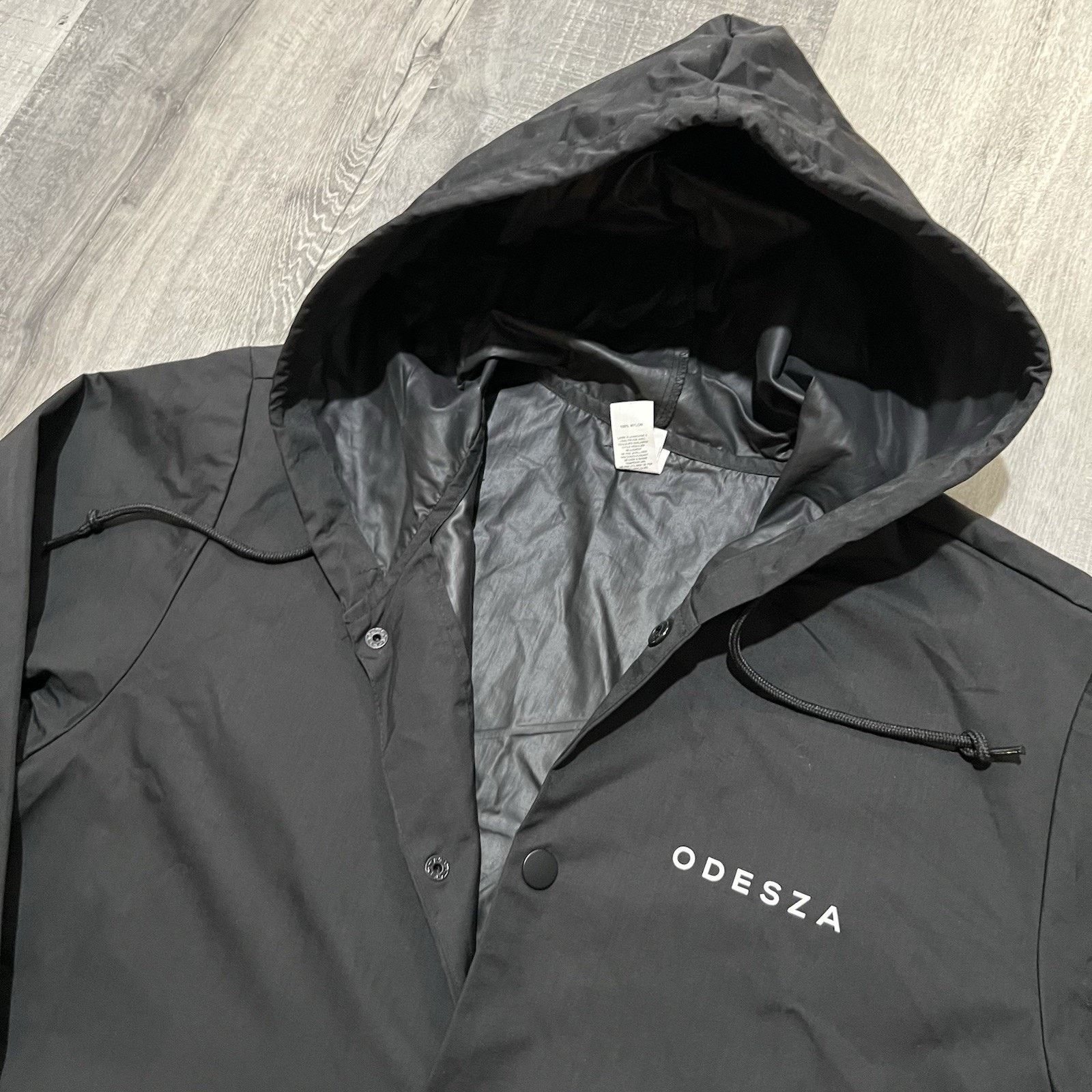 Other Odesza Coaches Snap Jacket Black EDM Hooded Festival Unisex Size US M / EU 48-50 / 2 - 3 Thumbnail