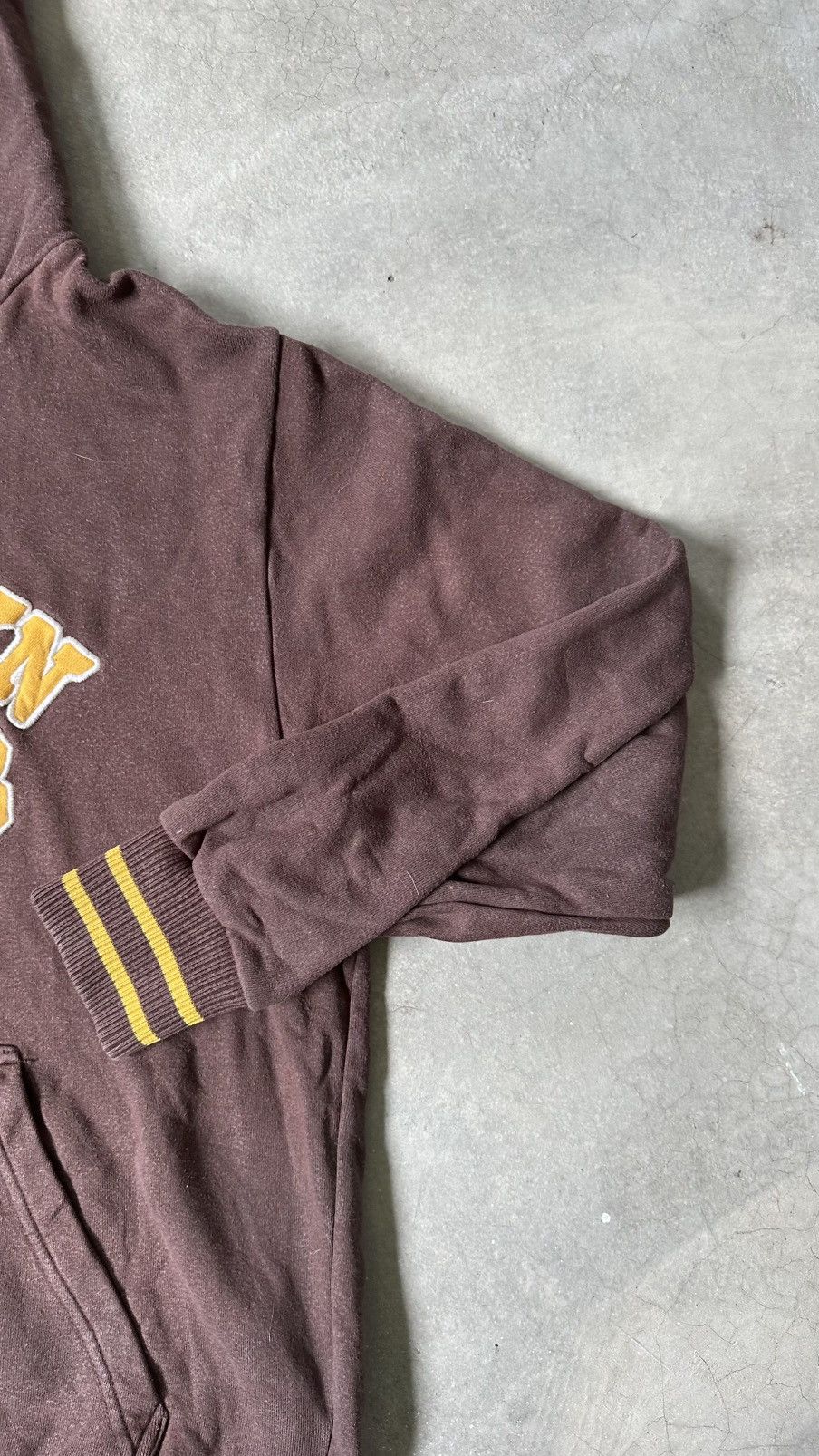 Brooklyn Industries VINTAGE BROOKLYN INDUSTRIES SPELLOUT HOODIE Size US L / EU 52-54 / 3 - 6 Thumbnail