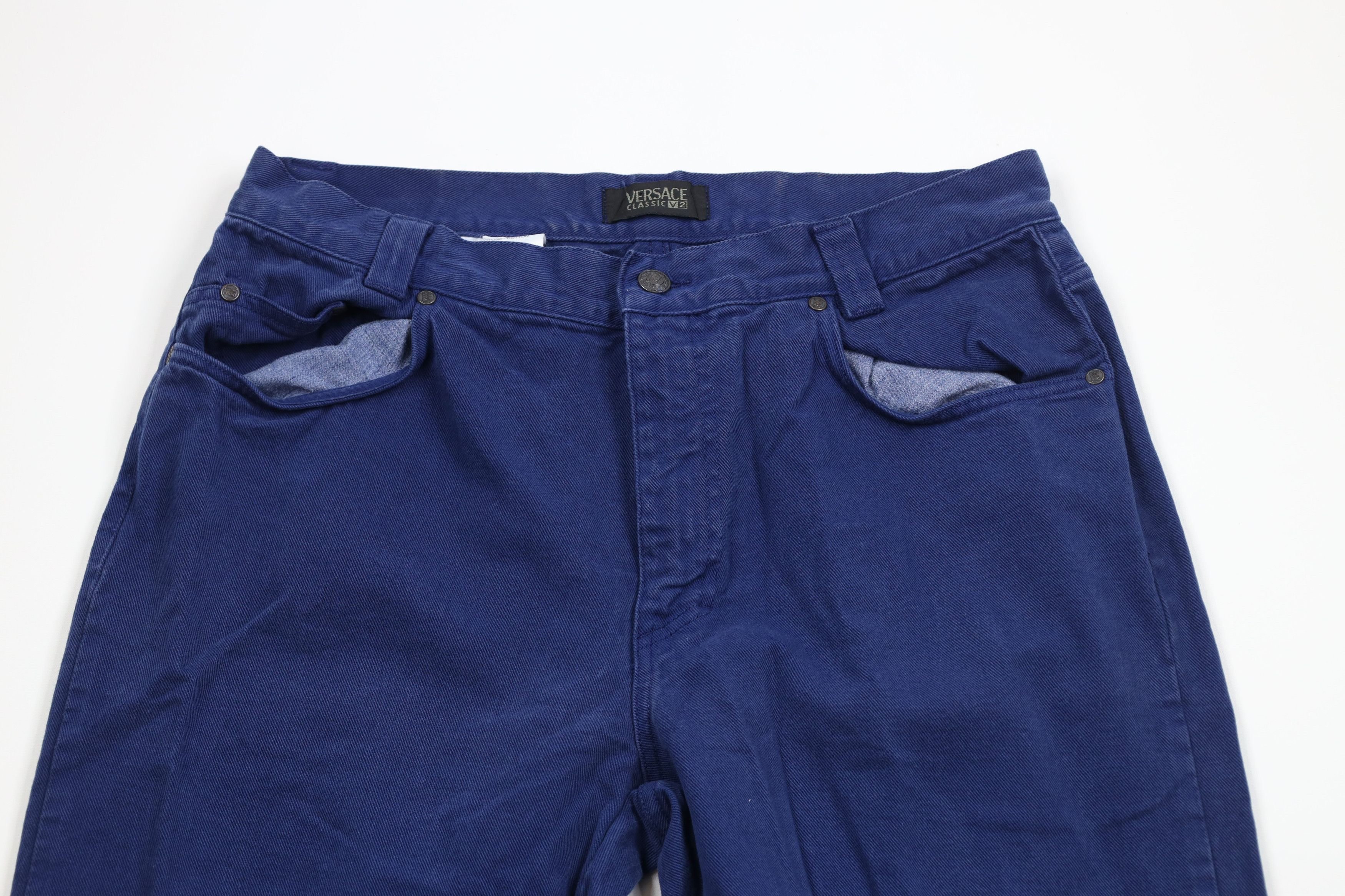 Versace × Vintage Vintage 90s Versace Spell Out Tapered Leg Denim Jeans Blue Size US 32 / EU 48 - 2 Thumbnail