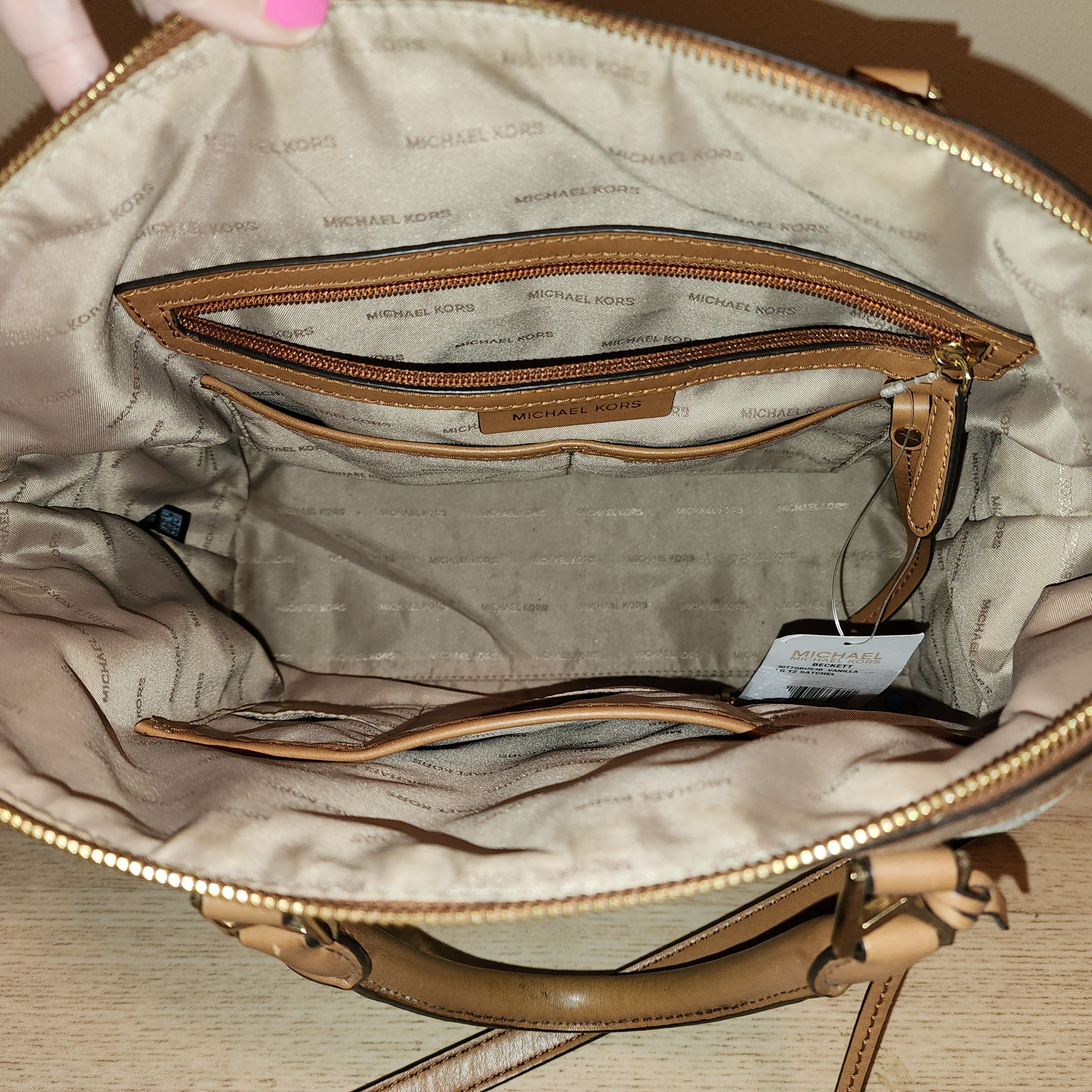 Michael Kors Michael Kors Signature Beckett Lg Satchel Acorn Vanilla Bag Size ONE SIZE - 5 Thumbnail