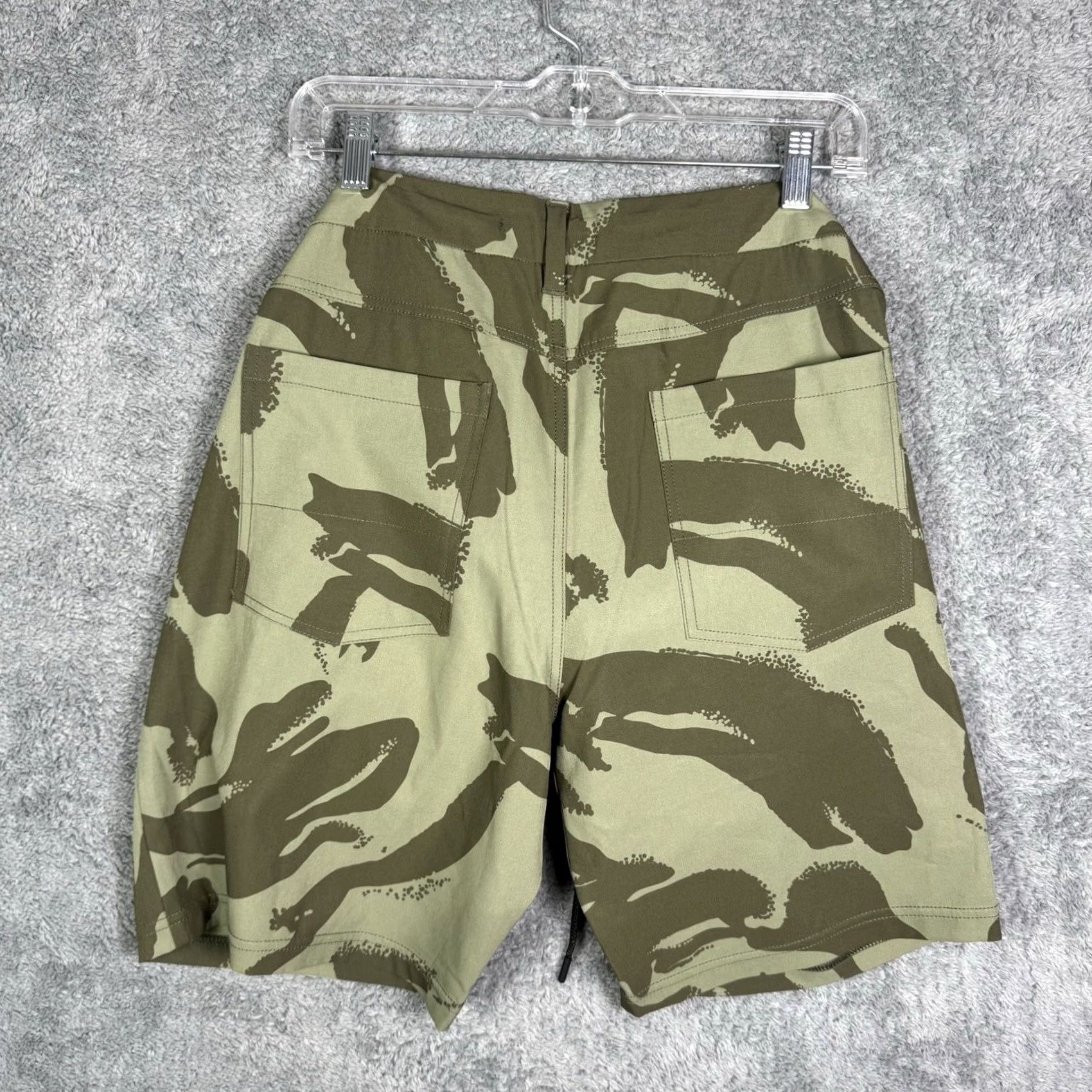 Roark Roark Explorer 2.0 Hybrid Shorts Mens 32x8 Stretch Green Camo Zip Pocket Wicking Size US 32 / EU 48 - 4 Thumbnail