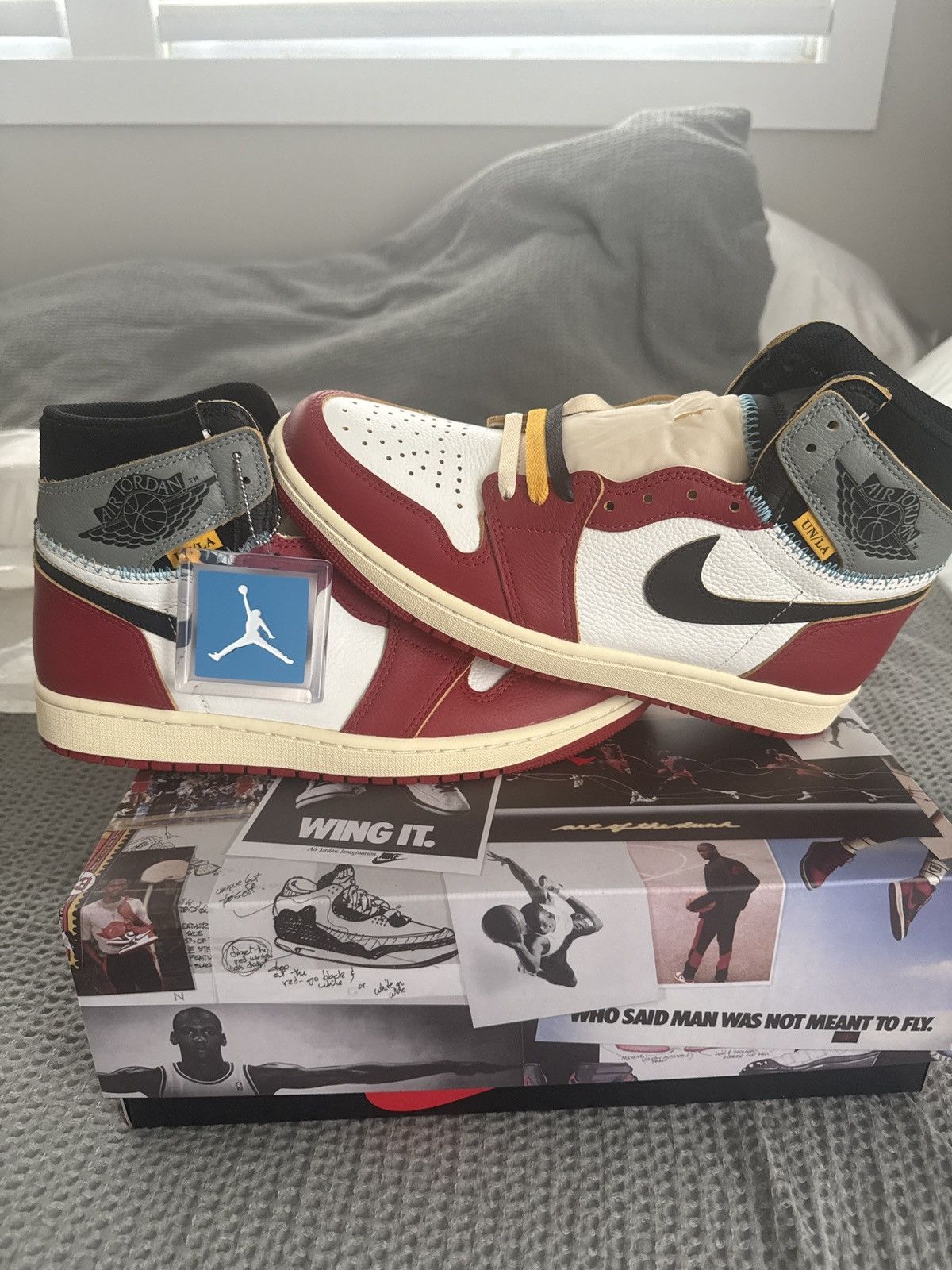 Jordan Brand Union Jordan 1 Retro High OG SP Chicago Shadow Size US 10 / EU 43 - 2 Thumbnail