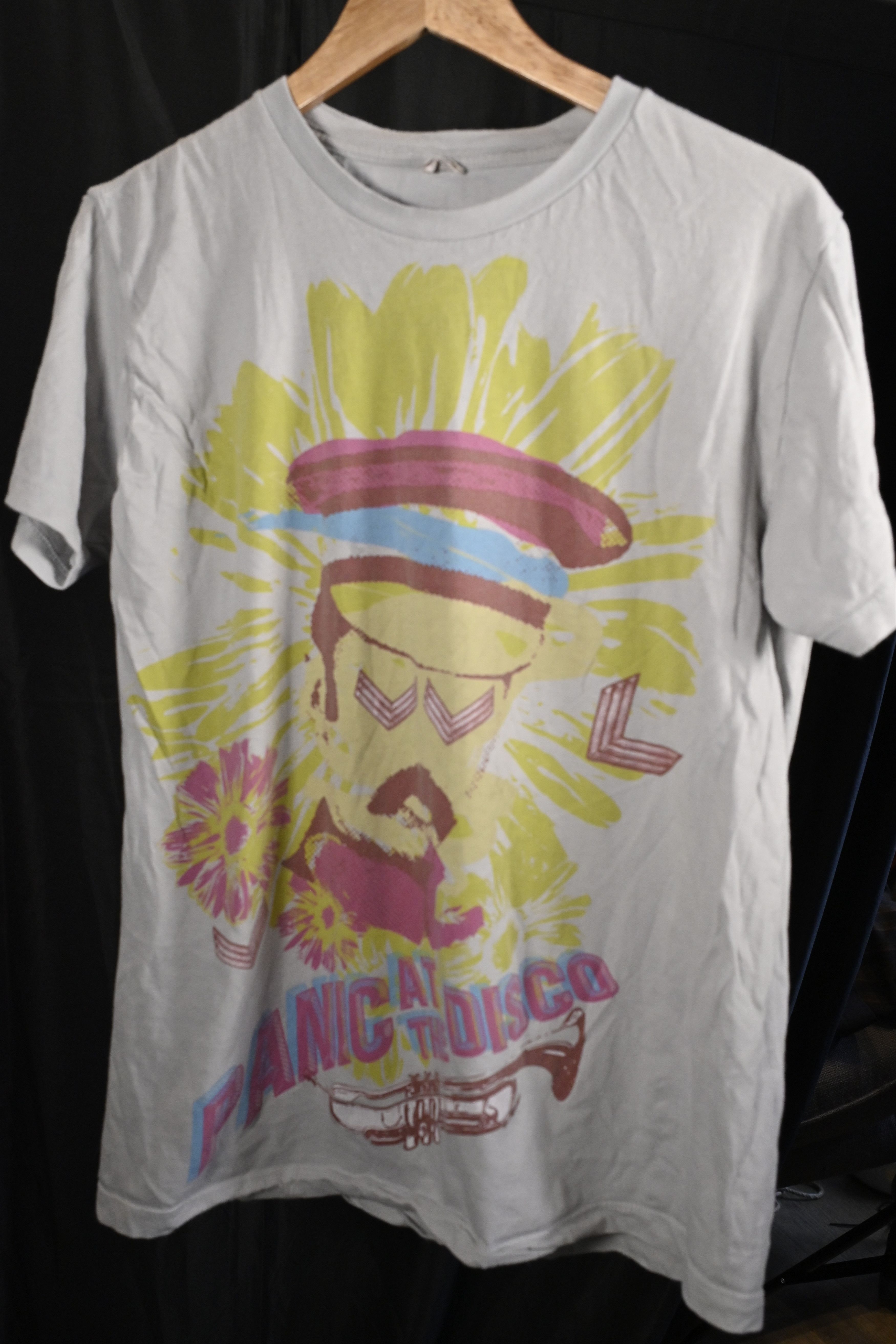 Other Vintage Panic! At The Disco Pretty. Odd. Era Tee – 2008 Size US M / EU 48-50 / 2 - 2 Thumbnail