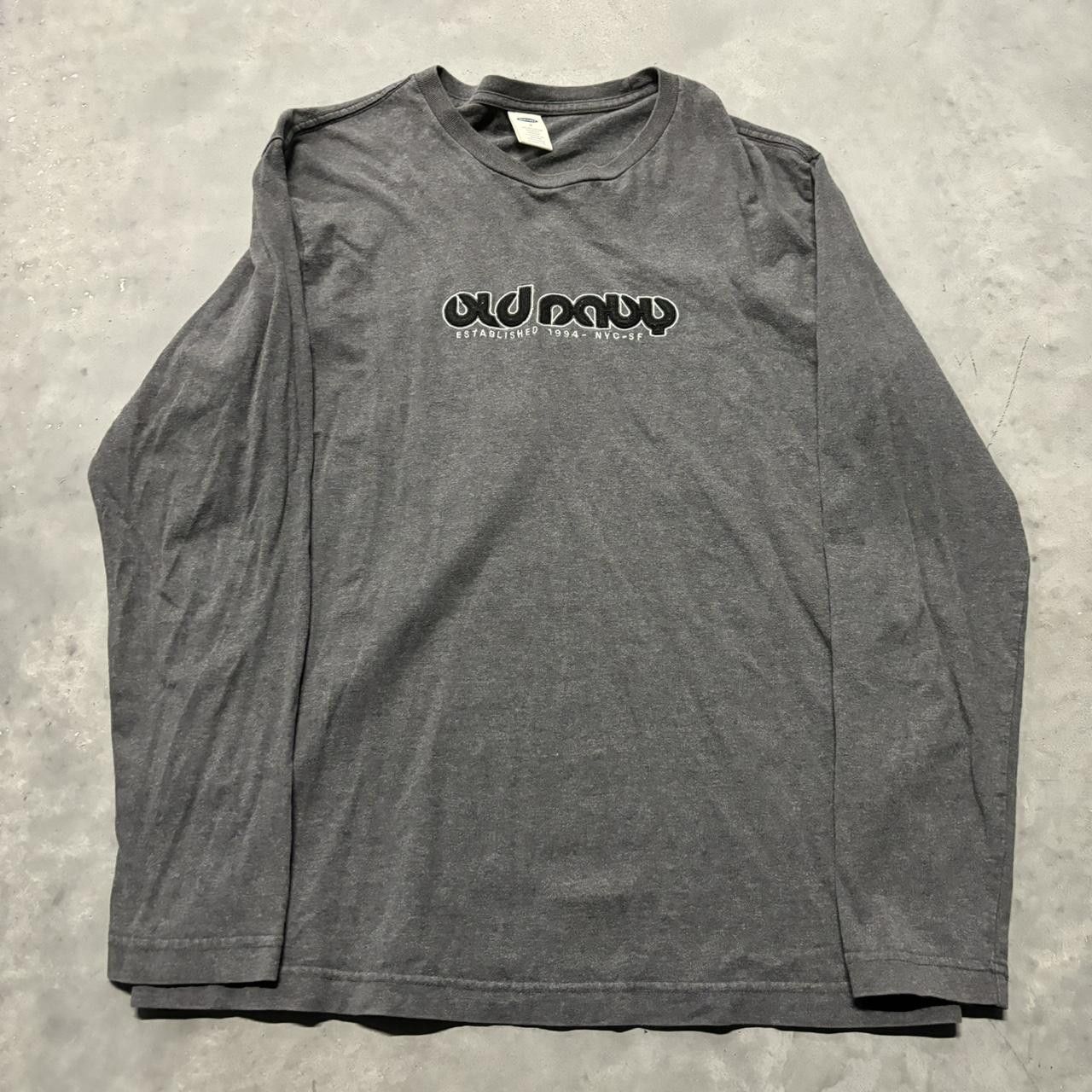 Old Navy × Vintage Crazy Vintage Y2K/2000s Faded Grey Old Navy Middle Spellout Skater Essential Longsleeve Tee! Size US M / EU 48-50 / 2 - 1 Thumbnail