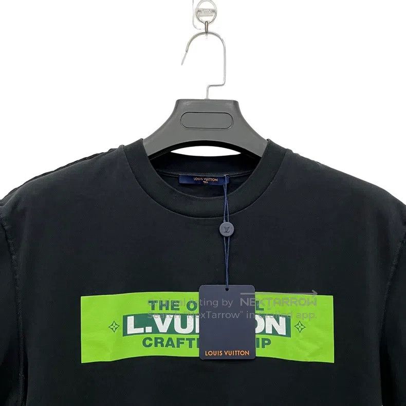 Louis Vuitton Louis Vuitton Green Arrow printed logo short sleeves Size US S / EU 44-46 / 1 - 3 Thumbnail