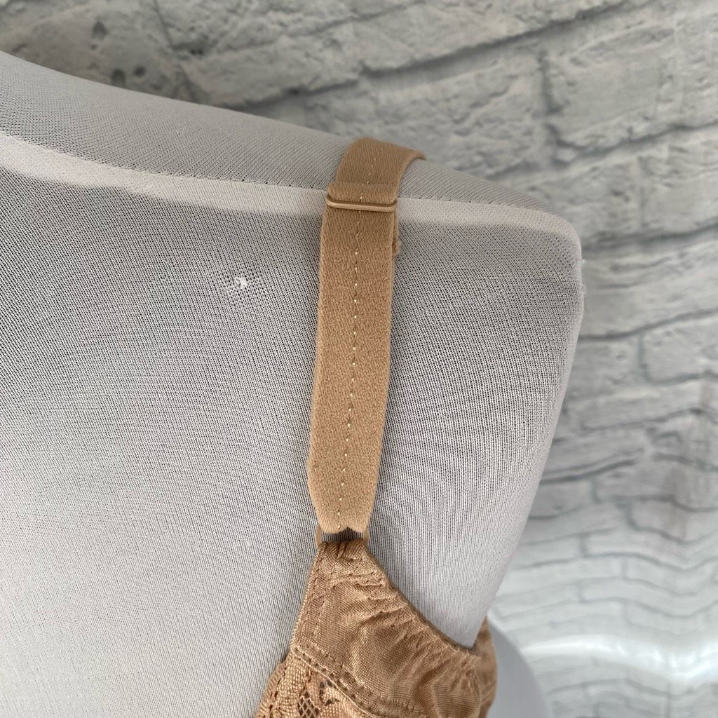 Other Olga women 38D underwire push up lace bra w/3 hook back closure tan Size ONE SIZE - 3 Thumbnail