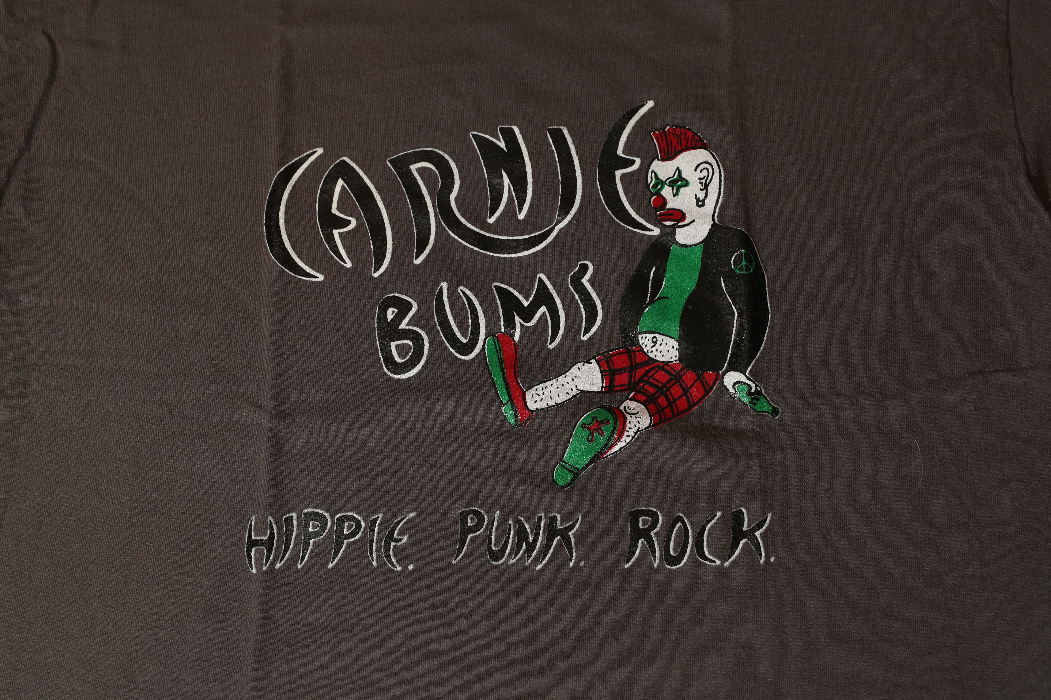 Gildan Carnie Bums Punk Rock Tee (L) Size US L / EU 52-54 / 3 - 4 Thumbnail