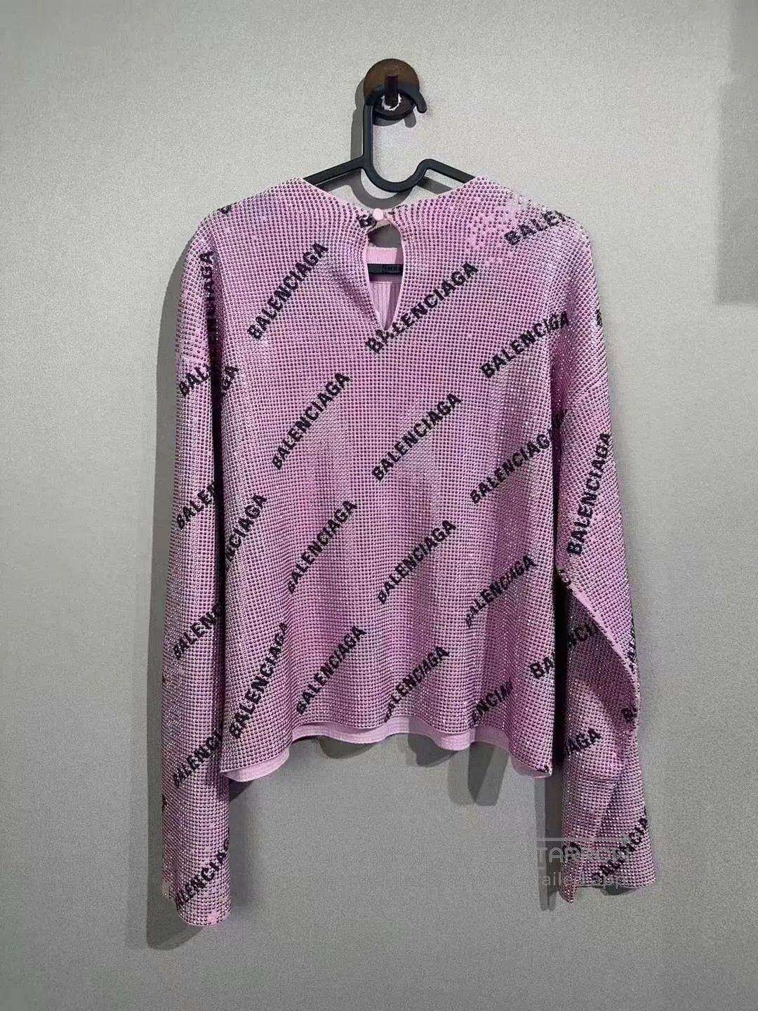 Balenciaga balenciaga pink knit logo long sleeve shirt. Size S / US 4 / IT 40 - 2 Thumbnail