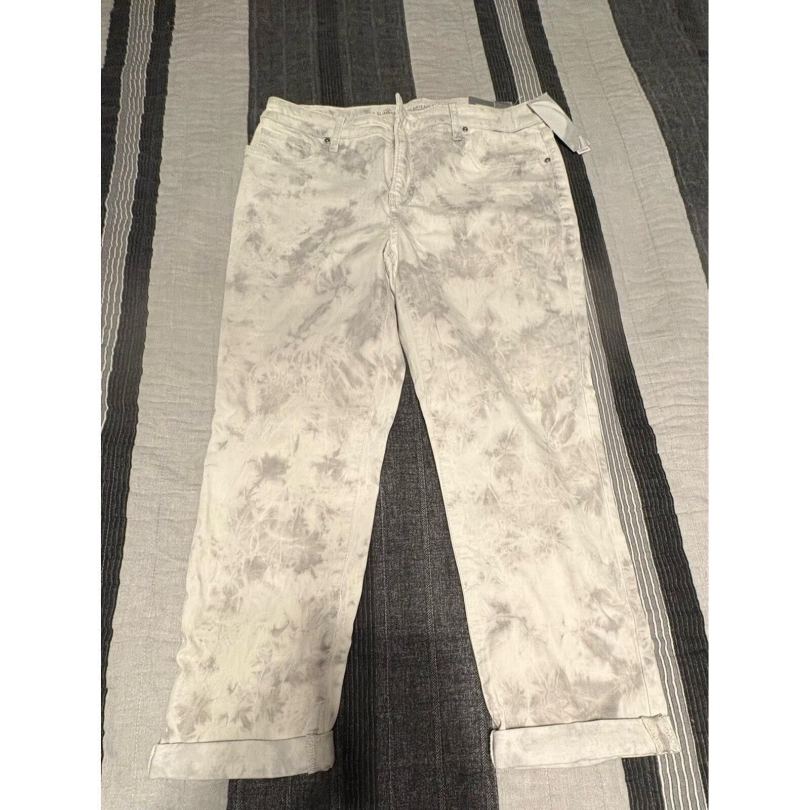 Chicos Chico's so slimming girlfriend jeans Size 30" / US 8 / IT 44 - 1 Thumbnail