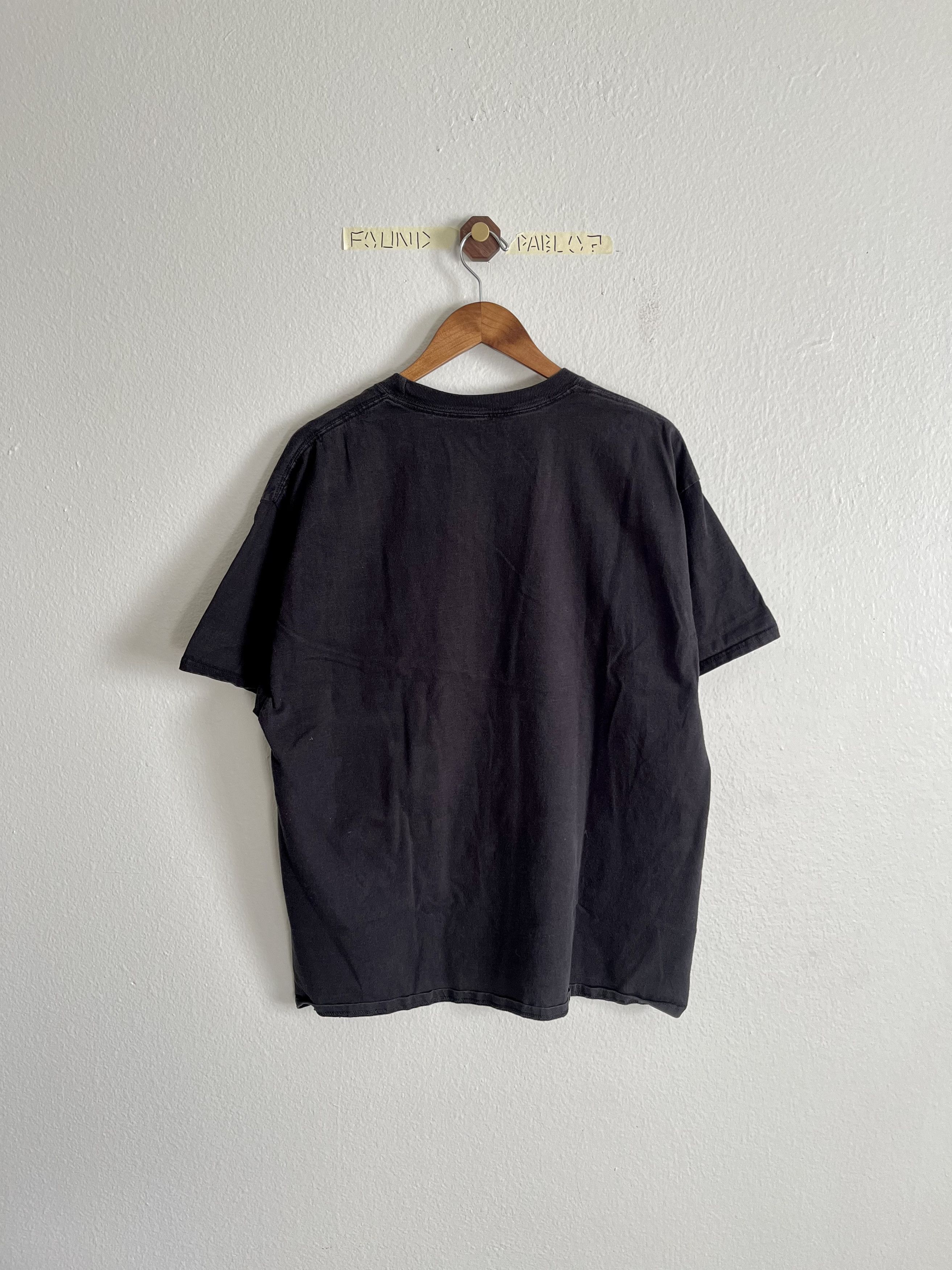 Disney Disney Y2K Mickey Silhouette Tee Size US XL / EU 56 / 4 - 2 Thumbnail