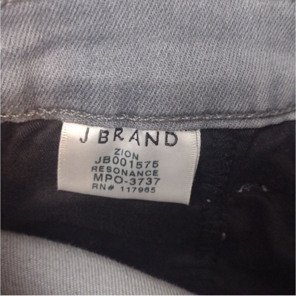 J Brand J BRAND Zion 3 Button Capri Gray Jeans Size 26 Size 28" / US 6 / IT 42 - 6 Thumbnail