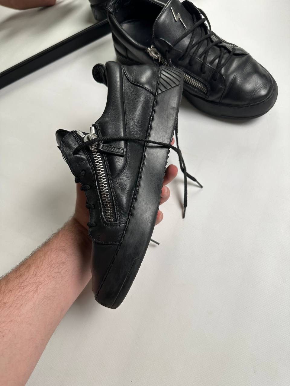 Giuseppe Zanotti Giuseppe Zanotti Frankie Zip-Detail Leather black Shoes Size US 10 / EU 43 - 4 Thumbnail