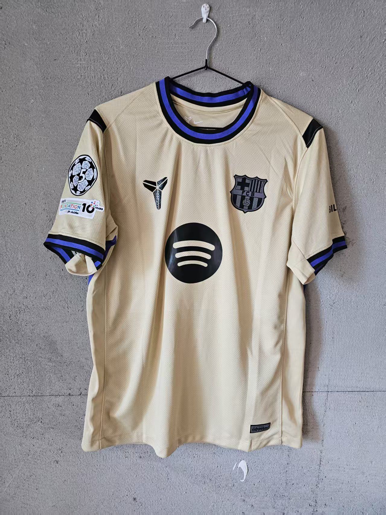 Other 2025 26 Barcelona 10 Lamine Yamal Jersey Away Size US L / EU 52-54 / 3 - 2 Thumbnail
