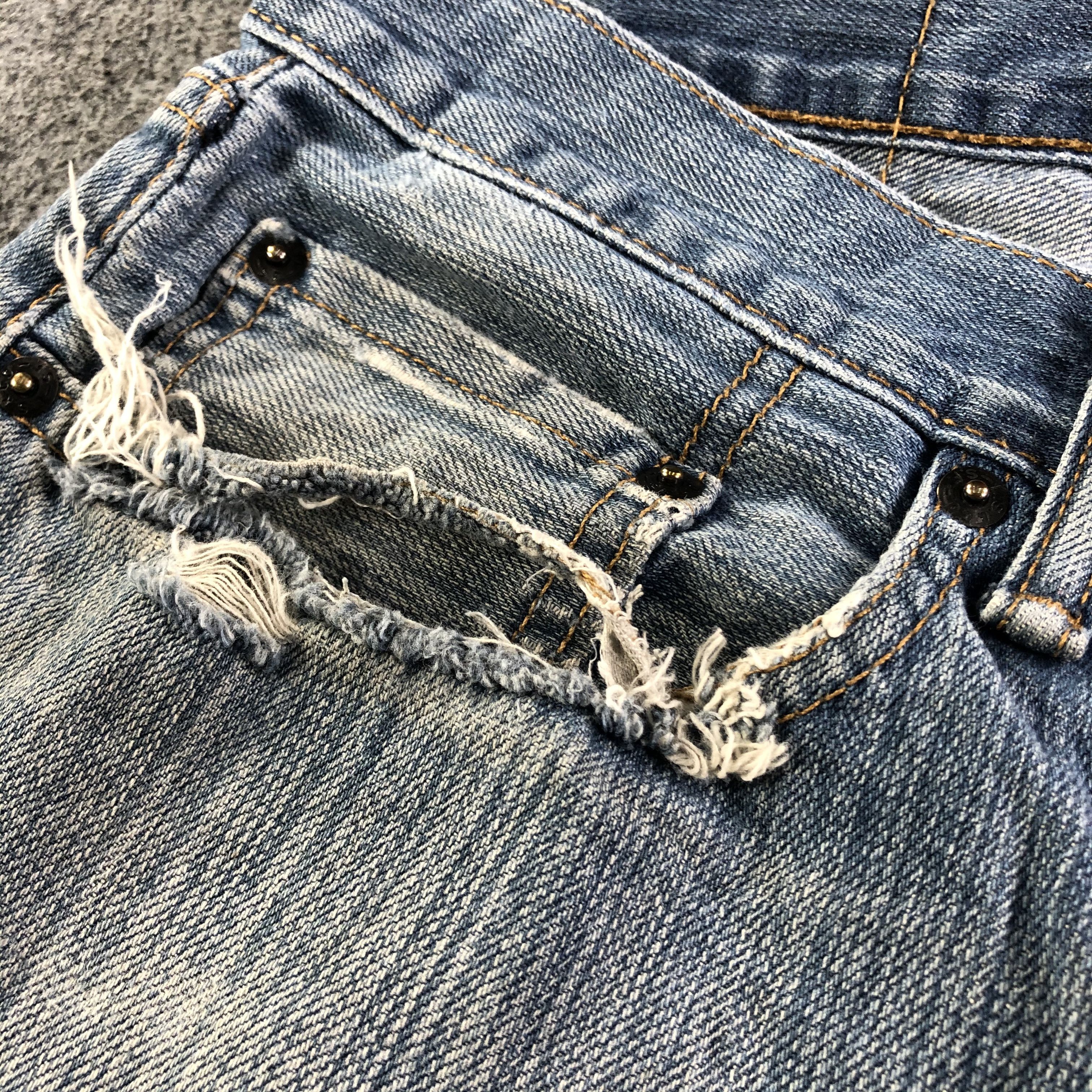 Levi's Vintage Levis 559 Jeans-J3489 Size US 36 / EU 52 - 9 Thumbnail