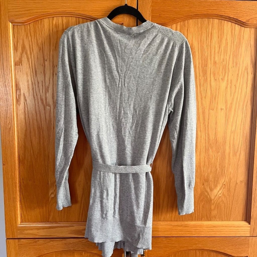 Banana Republic Button up grey cardigan with belt Size XL / US 12-14 / IT 48-50 - 4 Thumbnail