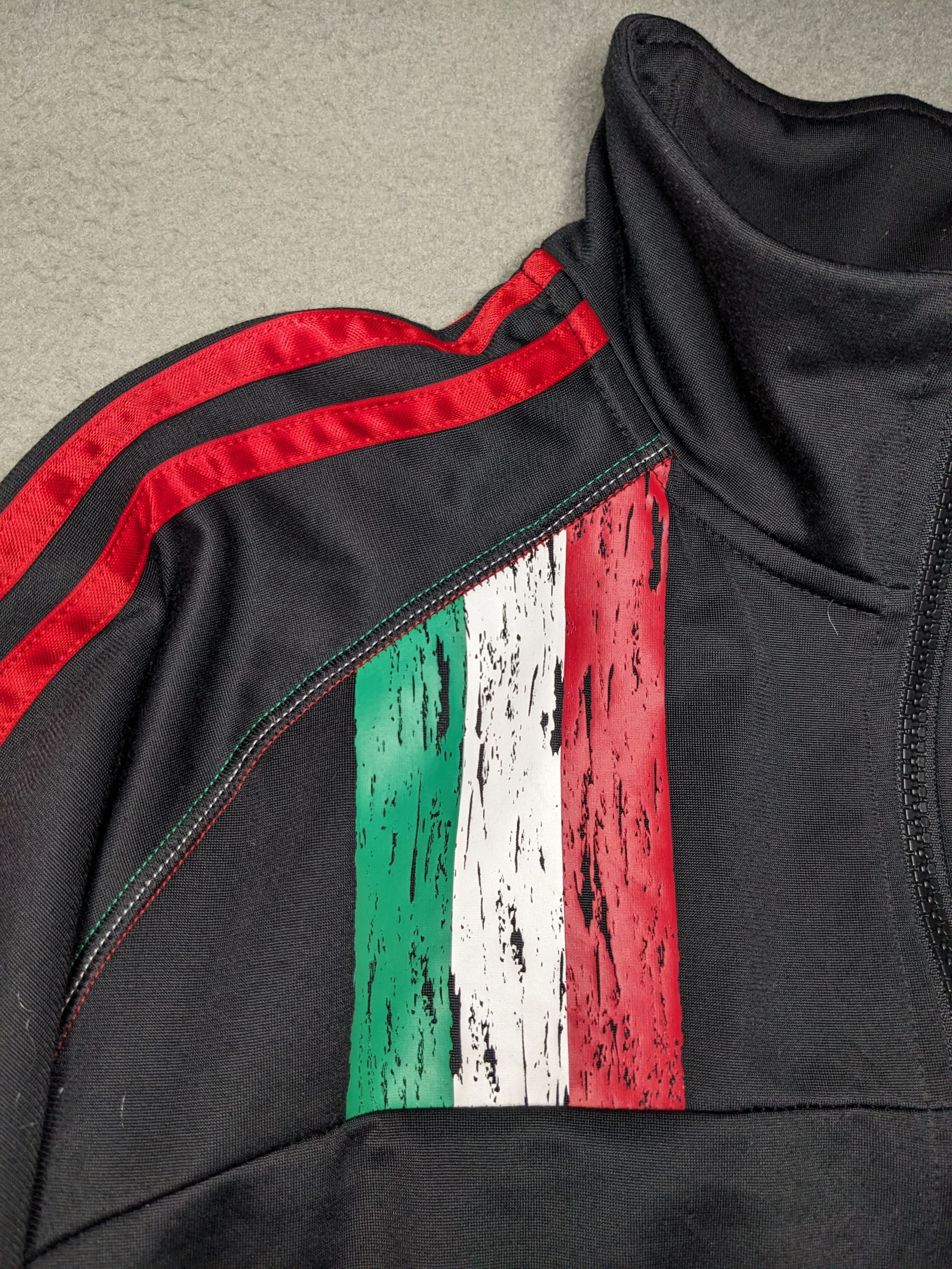 Adidas VINTAGE Adidas AC Milan Track Jacket Large Y2K Soccer Size US L / EU 52-54 / 3 - 4 Thumbnail