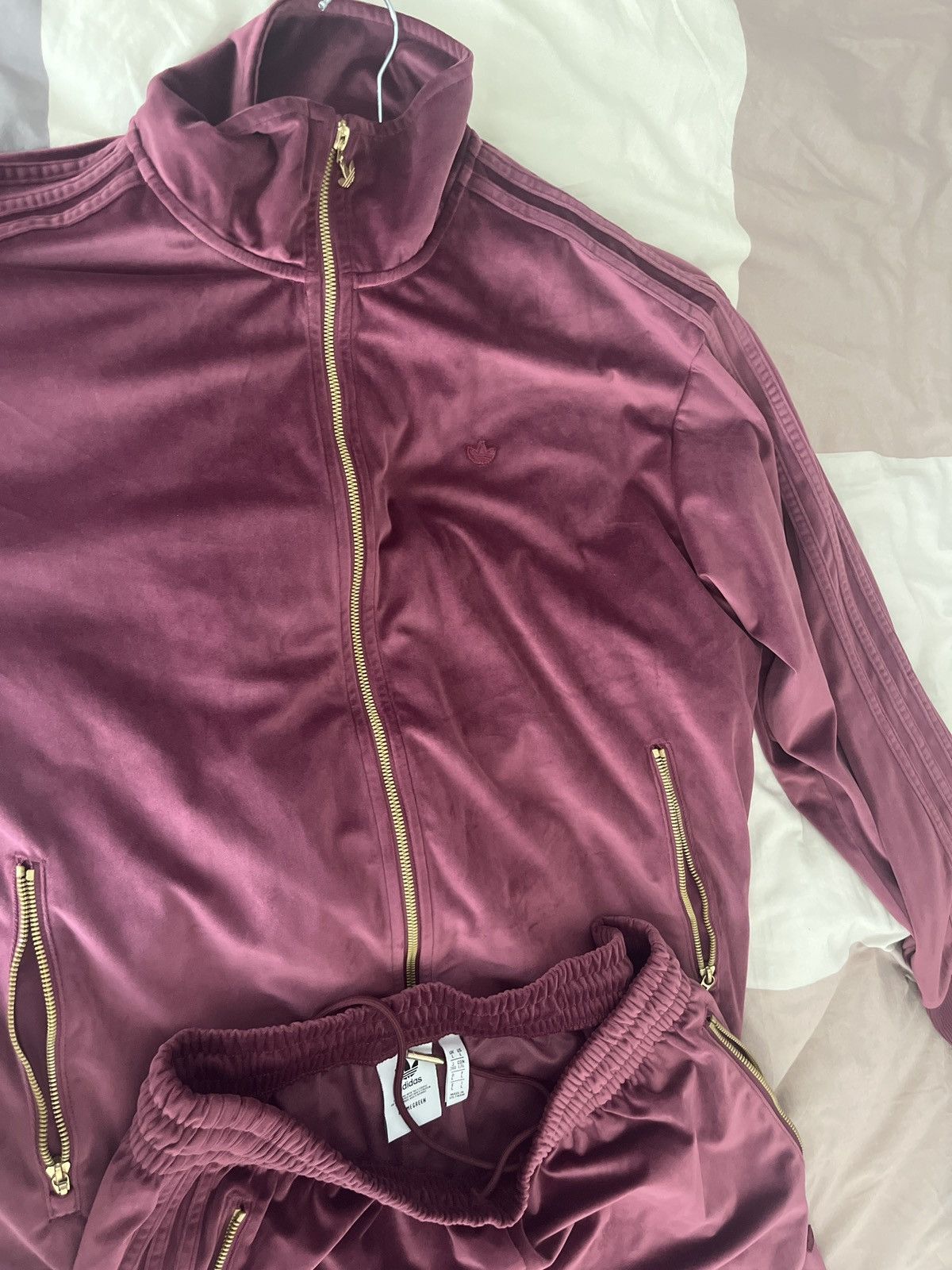 Adidas Adidas jump suit maroon suede Size US 34 / EU 50 - 4 Thumbnail