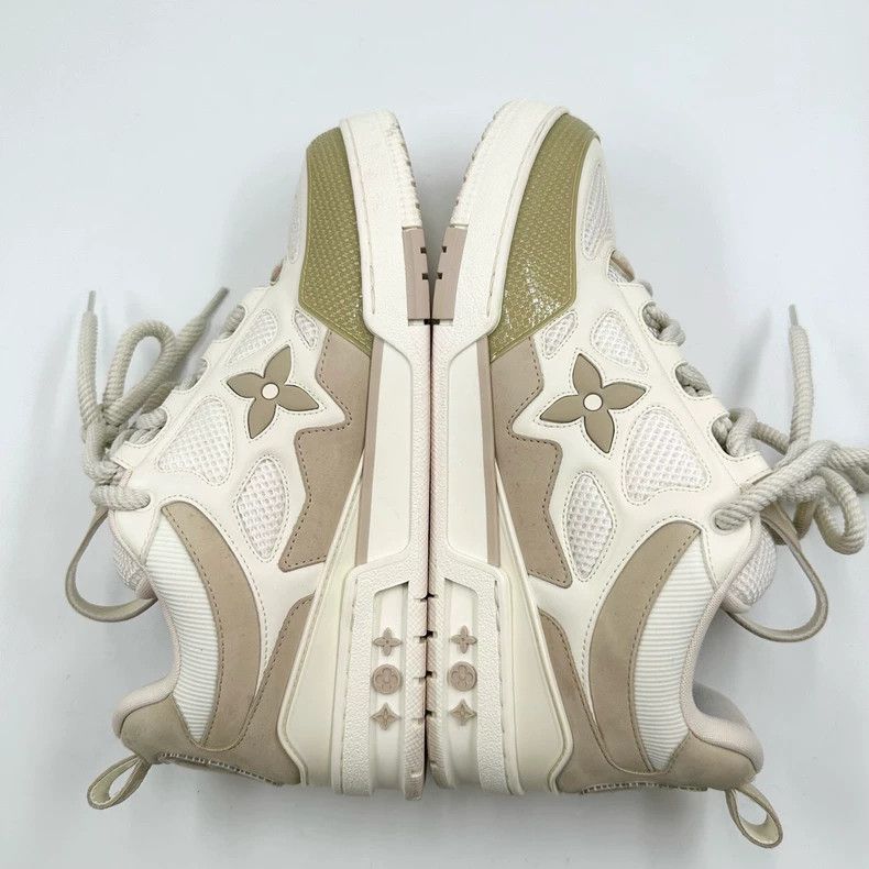 Louis Vuitton Louis Vuitton Black, white and brown bread board shoes Size US 9.5 / EU 42-43 - 8 Thumbnail