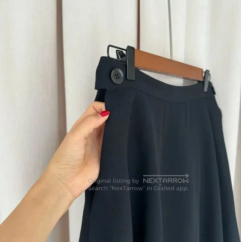 Yohji Yamamoto Yohji Yamamoto Black Wool Midi Skirt . Size 27" / US 4 / IT 40 - 7 Thumbnail