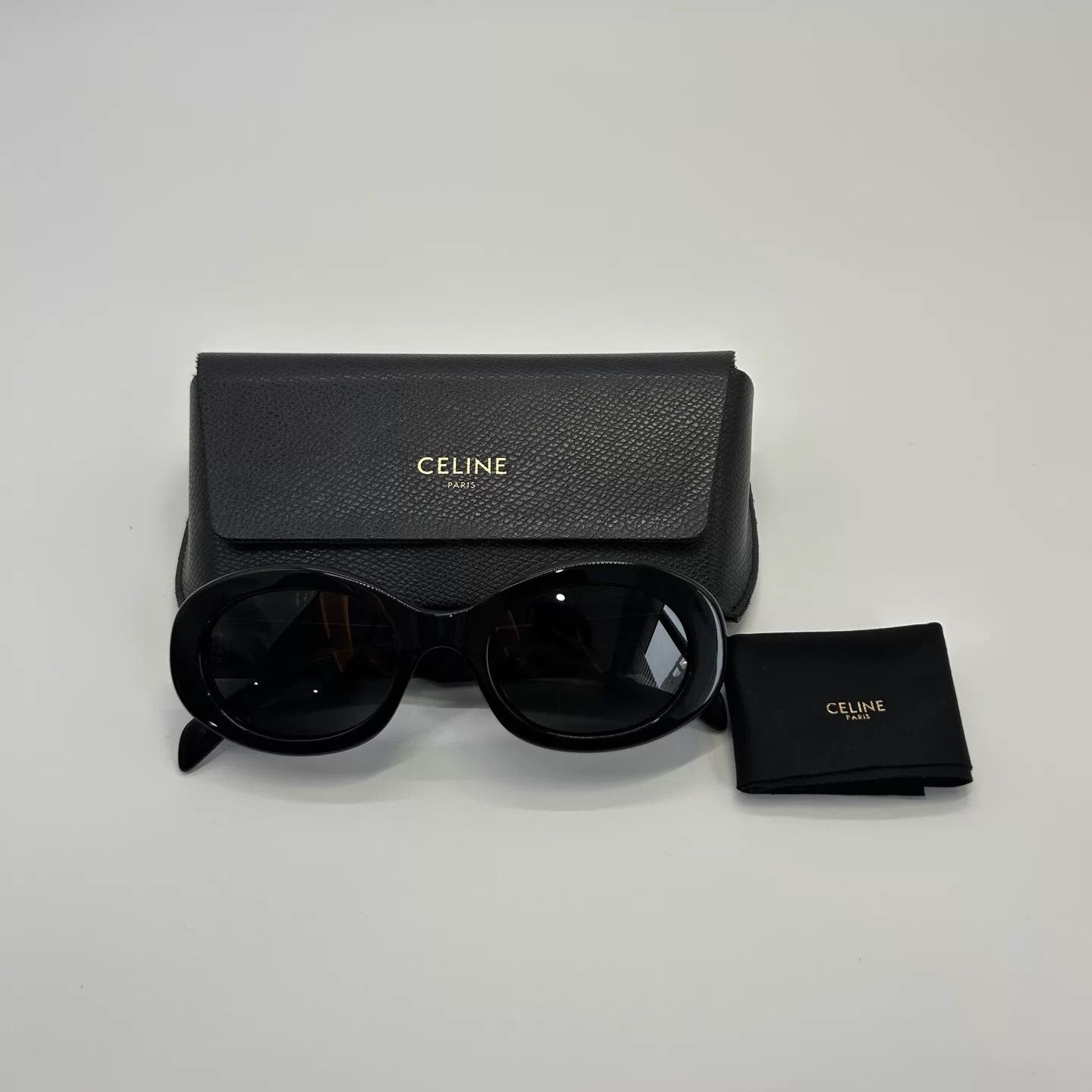 Celine Celine Triomphe Black Sunglasses HB6656 Unworn Size ONE SIZE - 5 Thumbnail