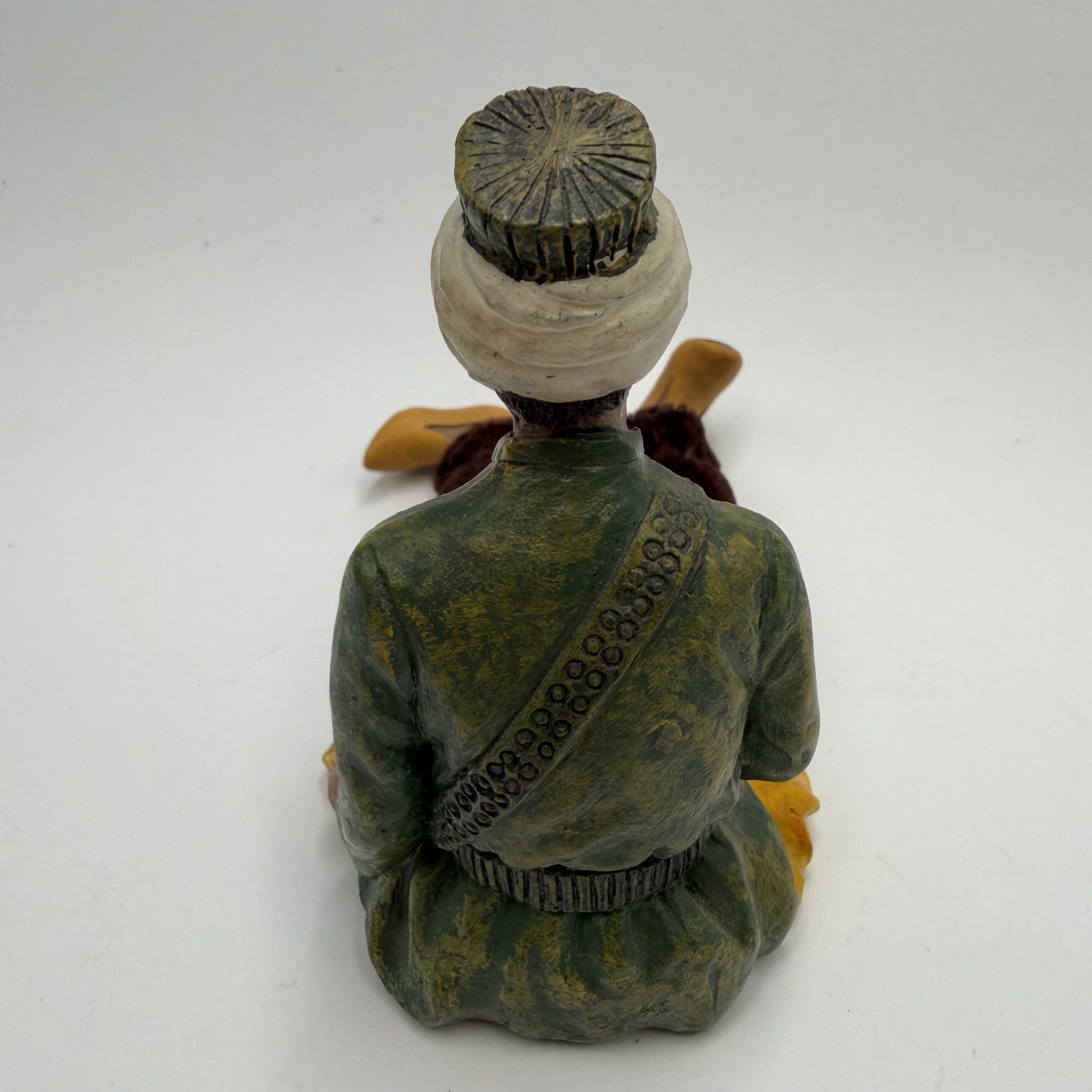 Vintage Vintage Uzbek Seated Man Figurine Shelf Sitter Size ONE SIZE - 8 Thumbnail
