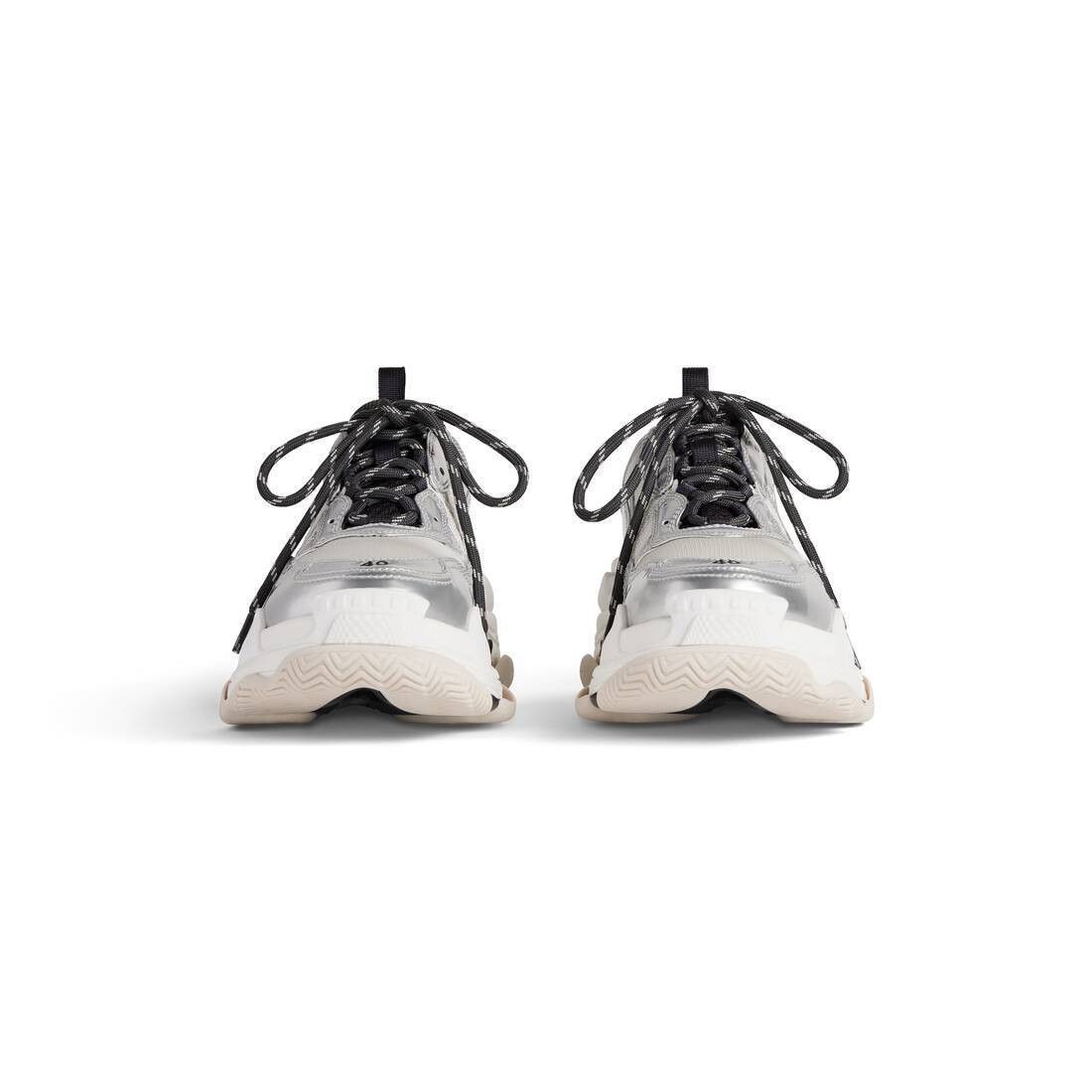 Balenciaga o1s1wg110724 Triple S Sneakers in Multicolor Size US 12 / IT 42 - 7 Thumbnail
