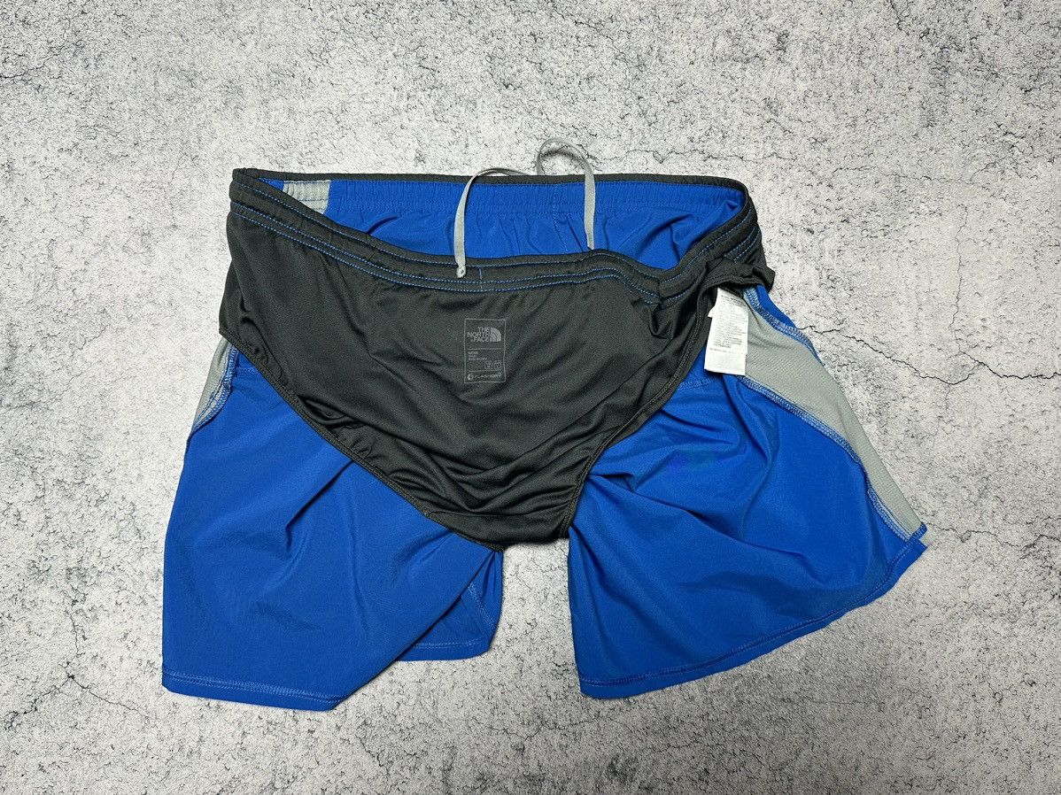 The North Face The North Face TNF Flashdry Running Shorts Size US 33 - 8 Thumbnail