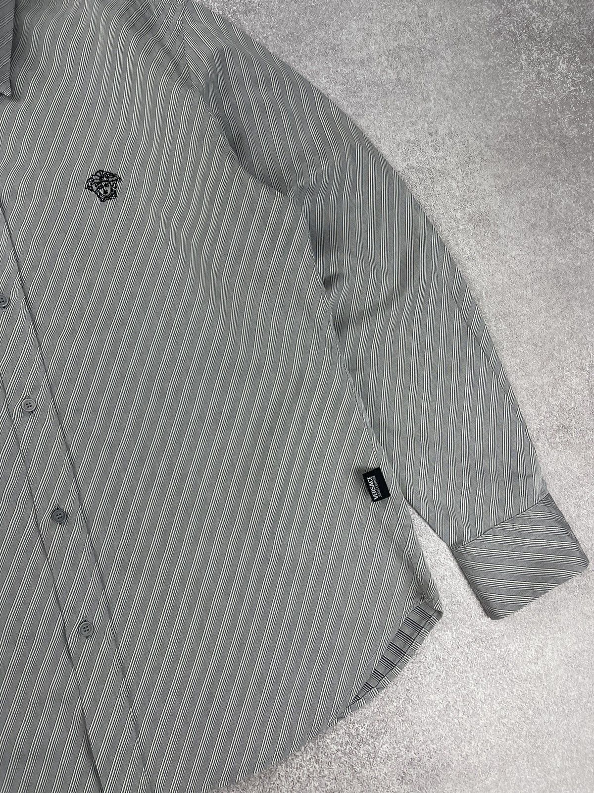 Versace Jeans Couture Vintage Versace Jeans Couture Long Sleeve Shirt Size XL Size US XL / EU 56 / 4 - 2 Thumbnail