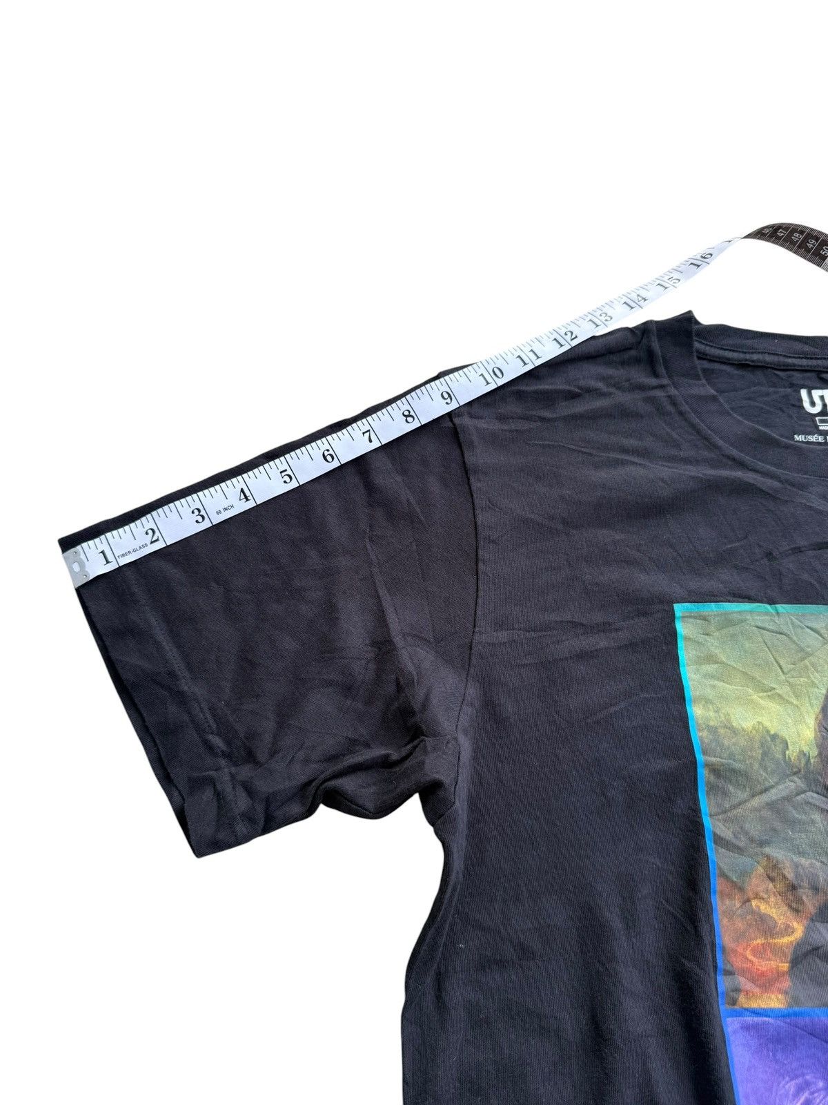 Japanese Brand Uniqlo X MonalisaX Musee Du Lourve X Peter Saville Size US L / EU 52-54 / 3 - 7 Thumbnail