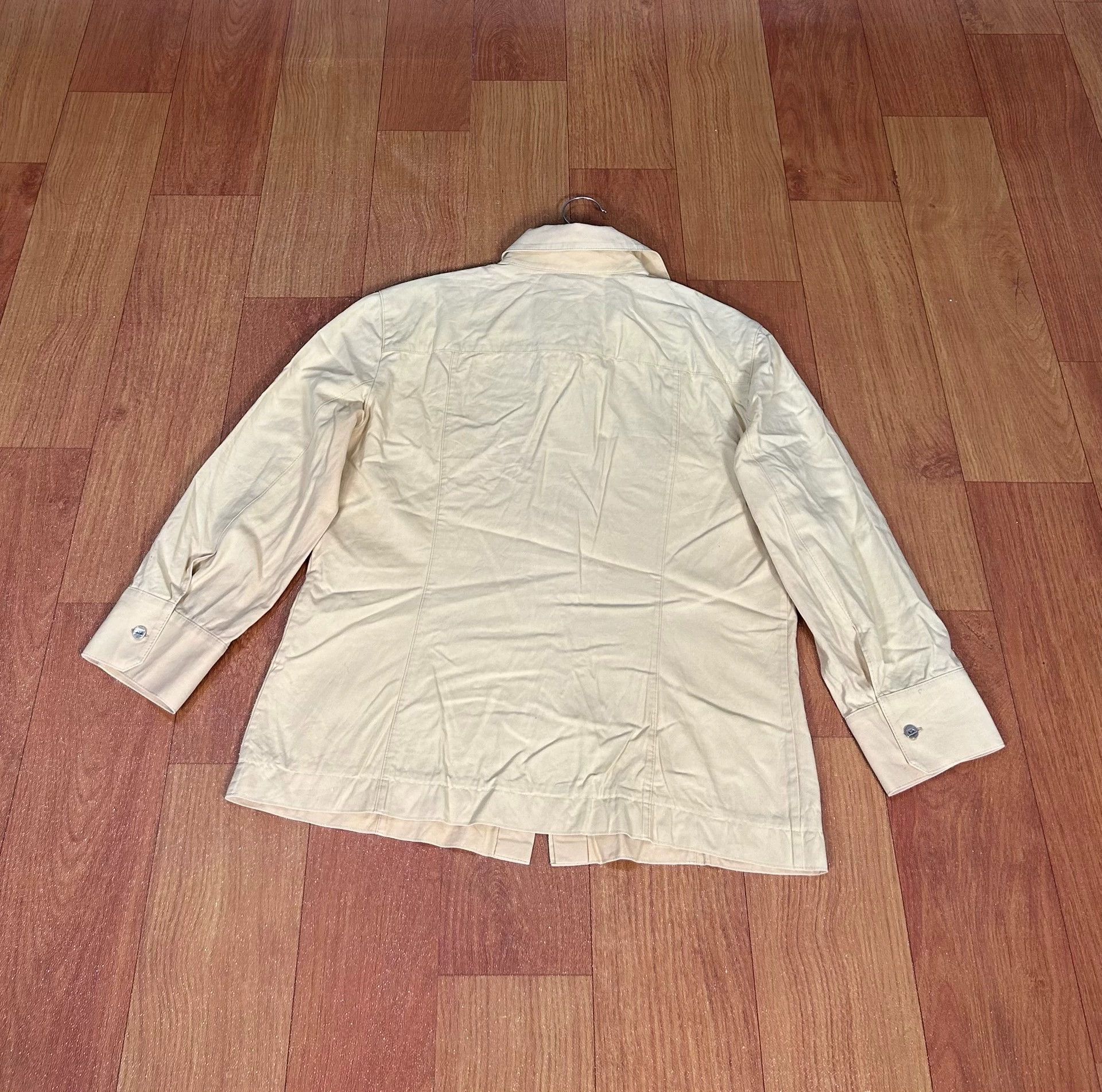Burberry Vintage Women's Authentic Burberry Shirt Jacket / Outerwear Size M / US 6-8 / IT 42-44 - 2 Thumbnail