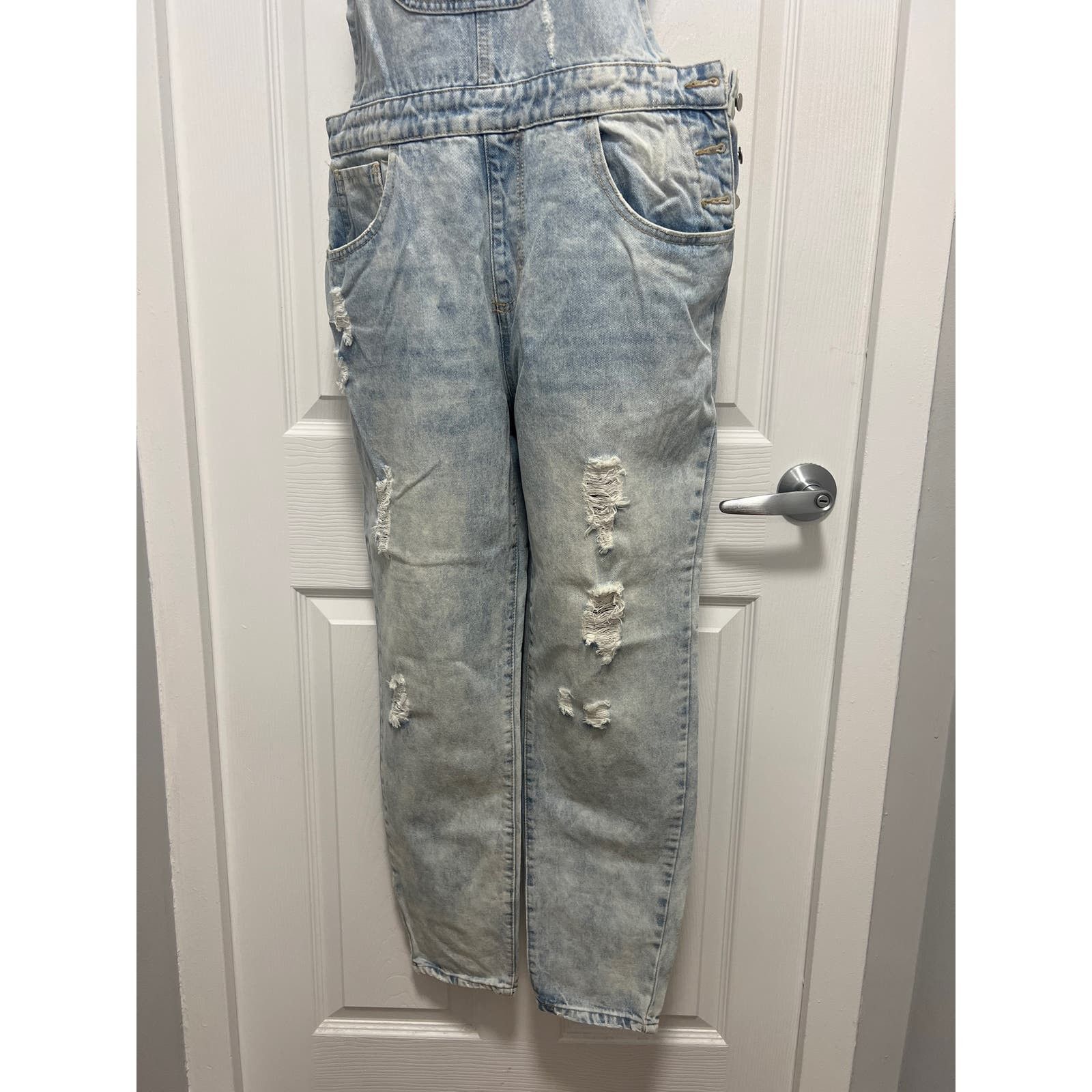 Forever 21 Light Wash Denim Skirt Overalls size 29 Forever 21 Size 29" - 4 Thumbnail