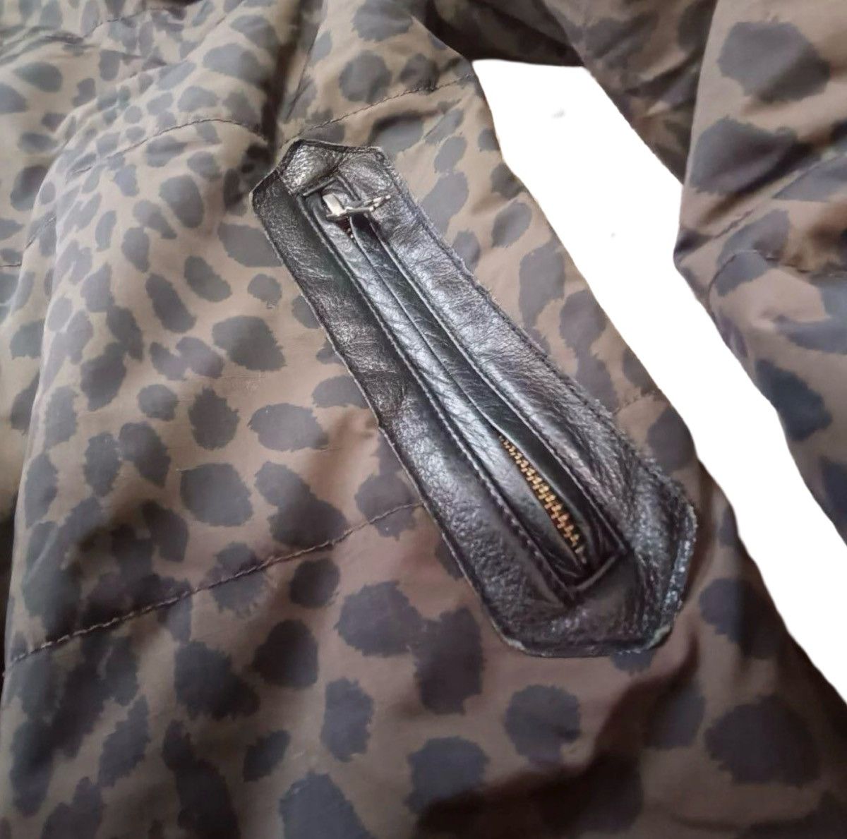 Hysteric Glamour HYSTERIC GLAMOUR Primaloft Leopard Print Fur Collar Jacket Size US S / EU 44-46 / 1 - 5 Thumbnail