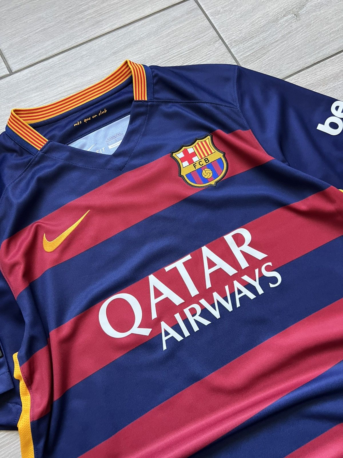 Nike Nike Barcelona 2015/2016 Messi Home Away Jersey T-Shirt Size US M / EU 48-50 / 2 - 4 Thumbnail