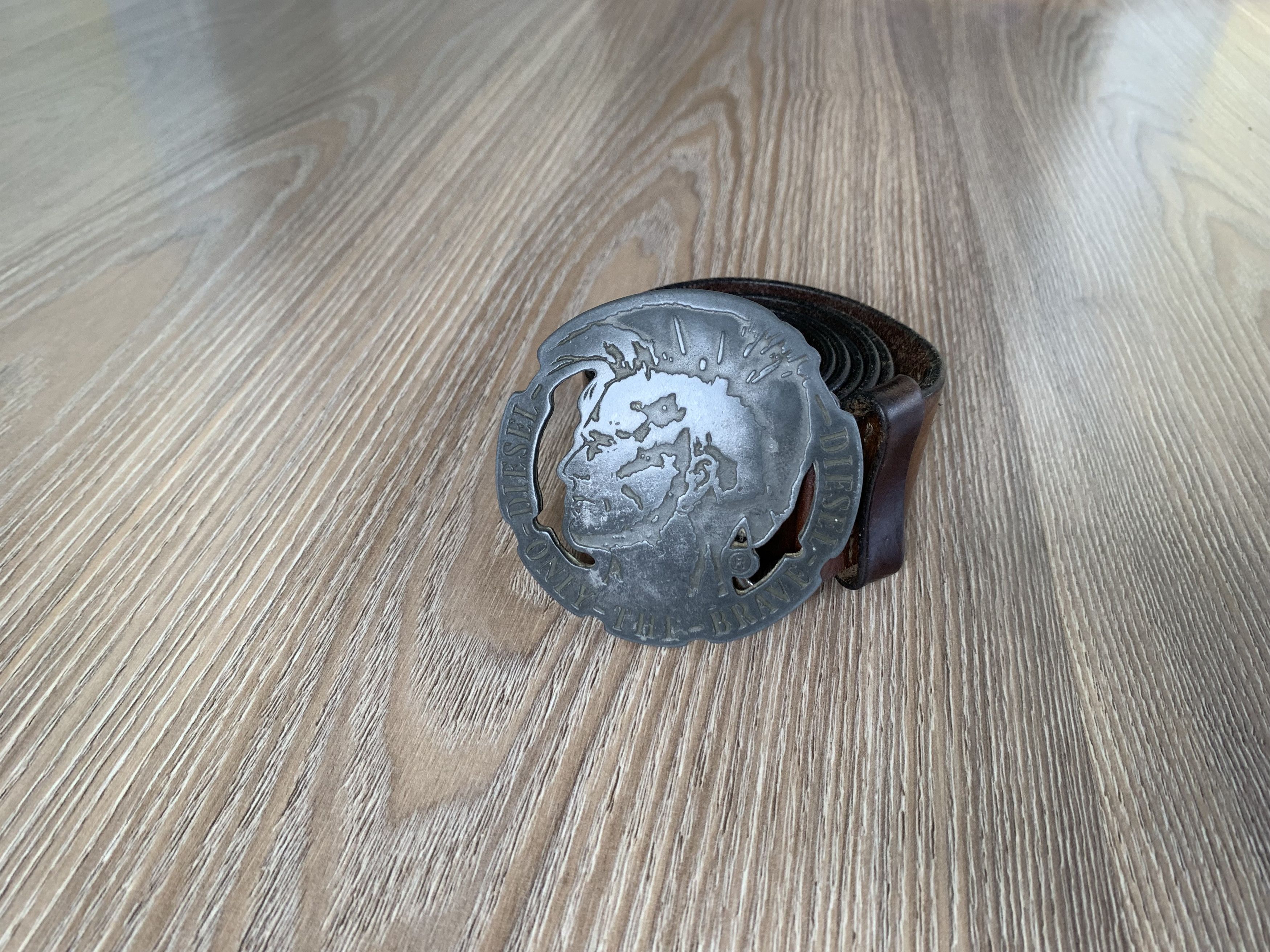 Diesel × Vintage Diesel Vintage Big Circle Buckle Leaher Belt Size ONE SIZE - 10 Thumbnail