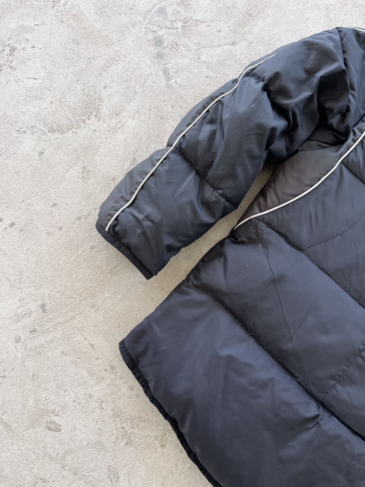 Nike Vintage Nike Puffer Down Jacket Black Small Logo Outdoor Y2K Size US L / EU 52-54 / 3 - 11 Thumbnail