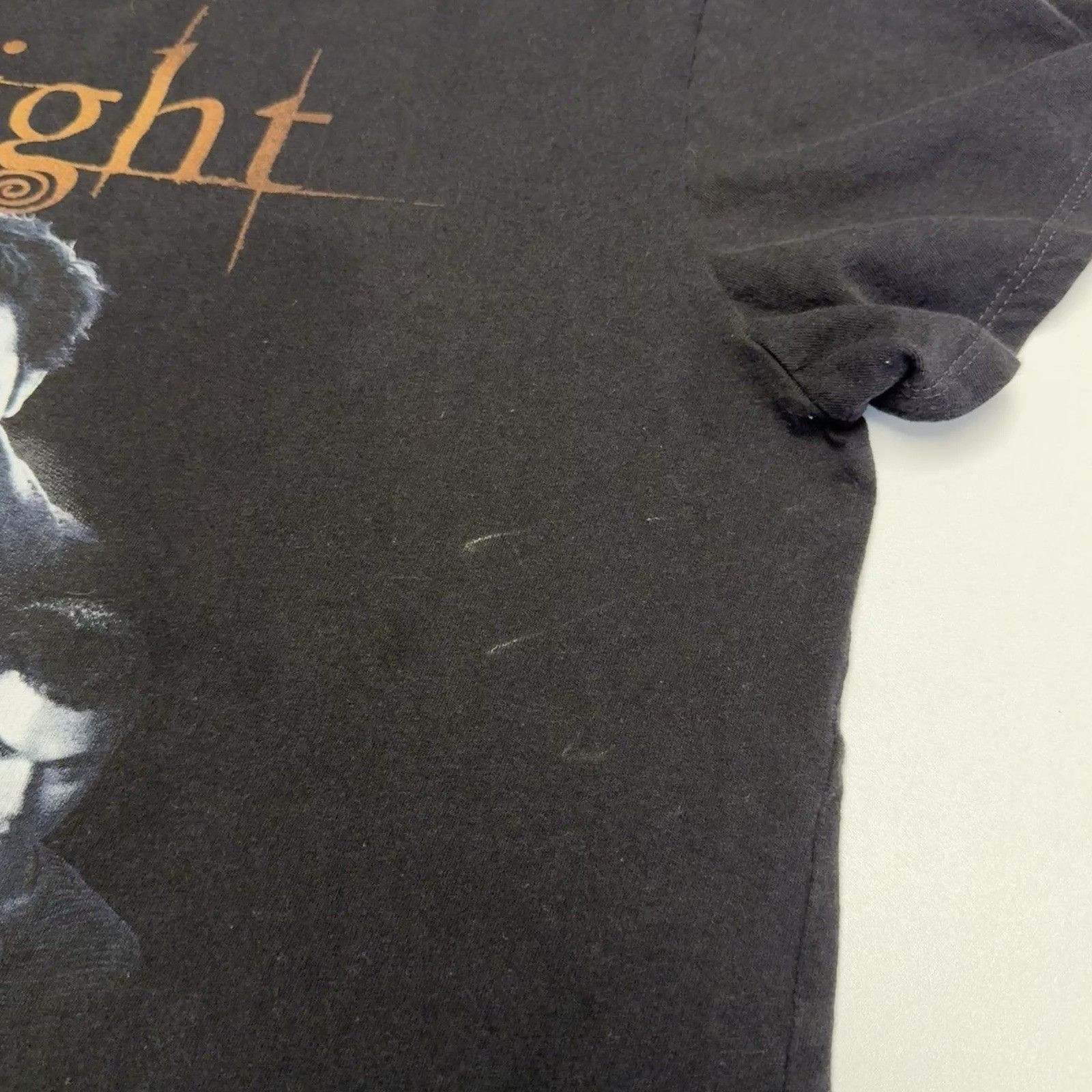Other Twilight Movie T Shirt Mens 2XL 23.5x25 Black Short Sleeve 1 Size XXL / US 16-18 / IT 52-54 - 3 Thumbnail