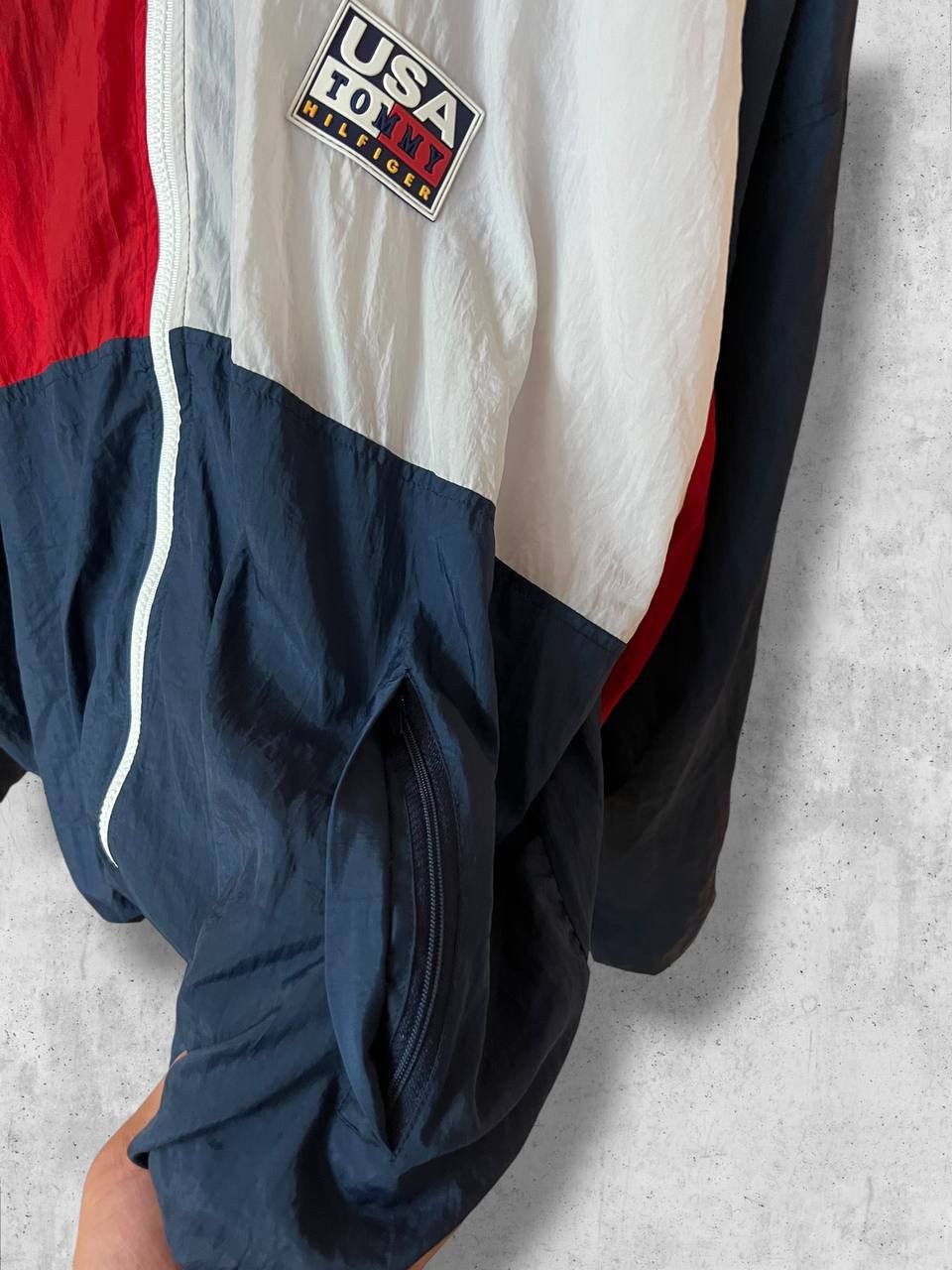Tommy Hilfiger TOMMY HILFIGER USA Vintage Bomber NYLON TRACK Jacket Size US L / EU 52-54 / 3 - 8 Thumbnail