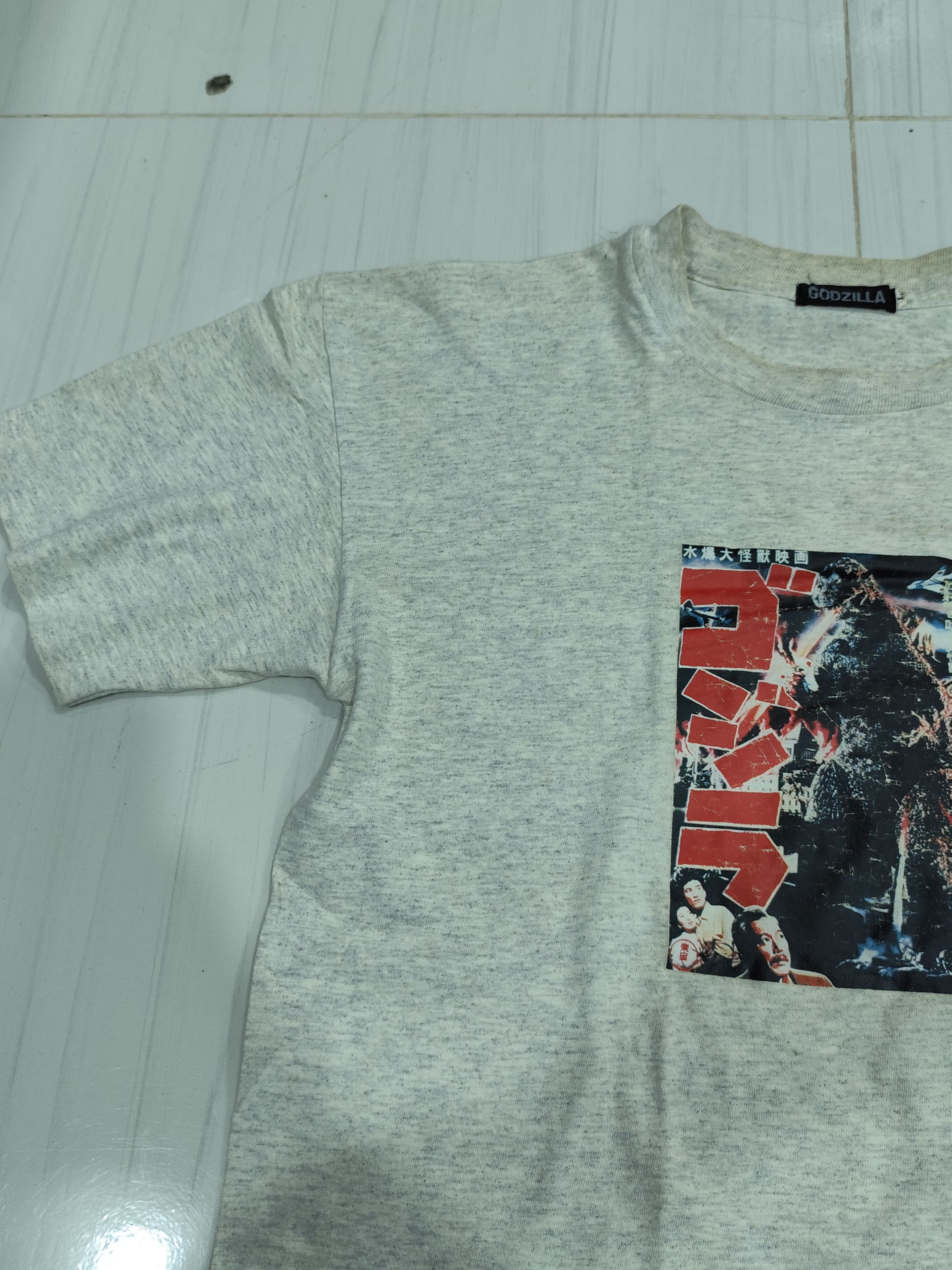 Vintage Vintage Japan Godzilla movie tee Size US L / EU 52-54 / 3 - 2 Thumbnail