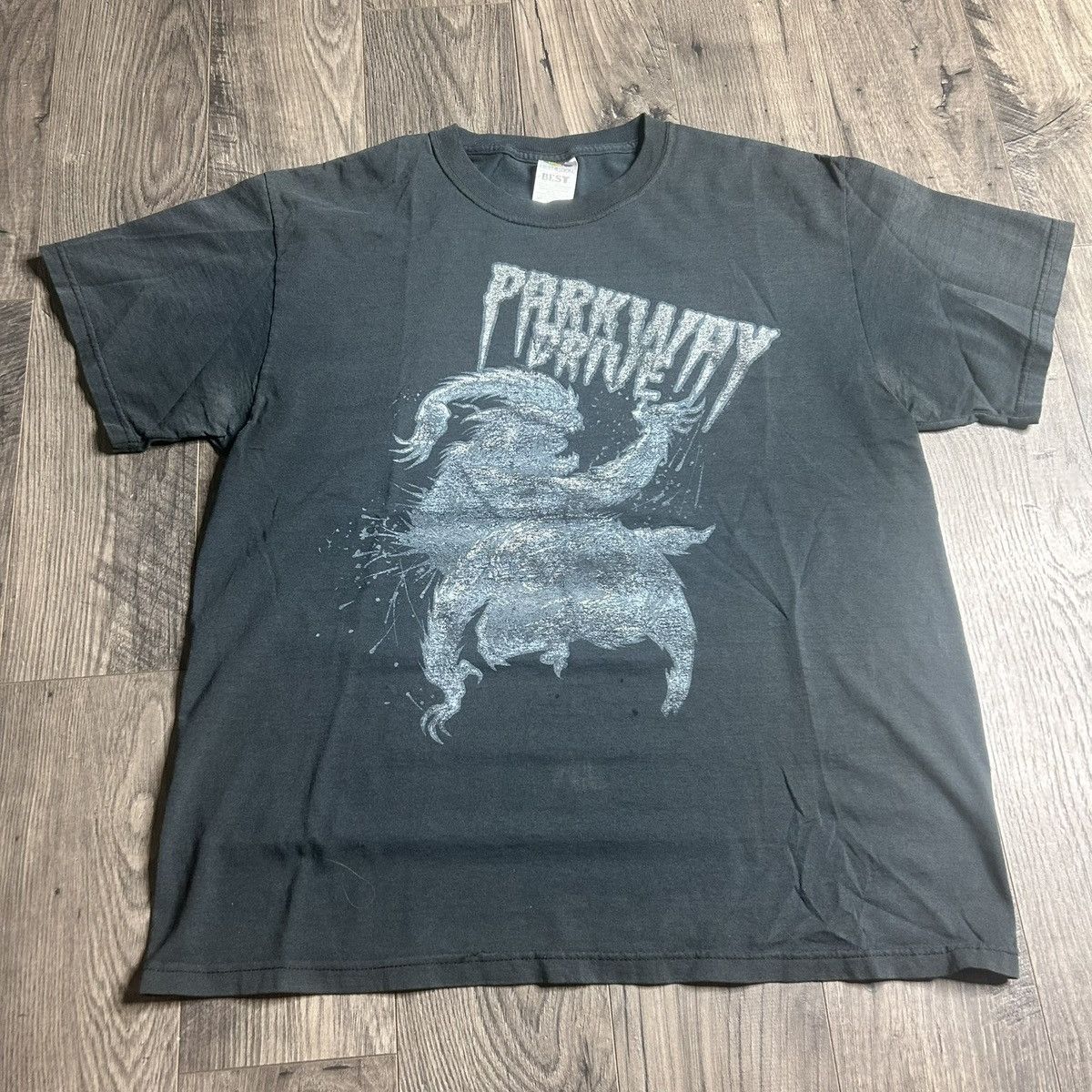 Band Tees Vintage parkway drive faded band tee Size US L / EU 52-54 / 3 - 1 Thumbnail