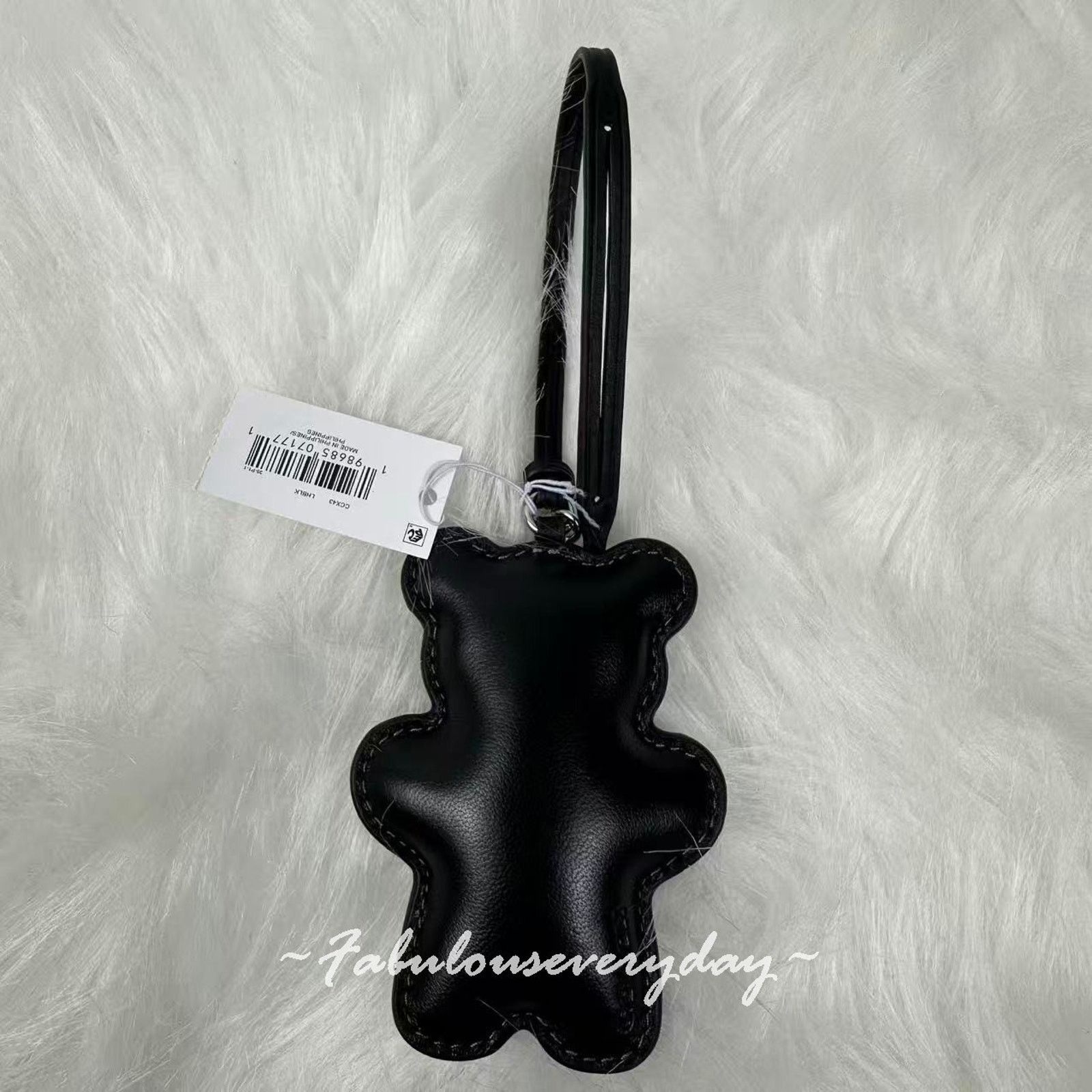 Coach Coach Bear Puffy Bag Charm In Leather/Black CCX43 NWT Size ONE SIZE - 3 Thumbnail