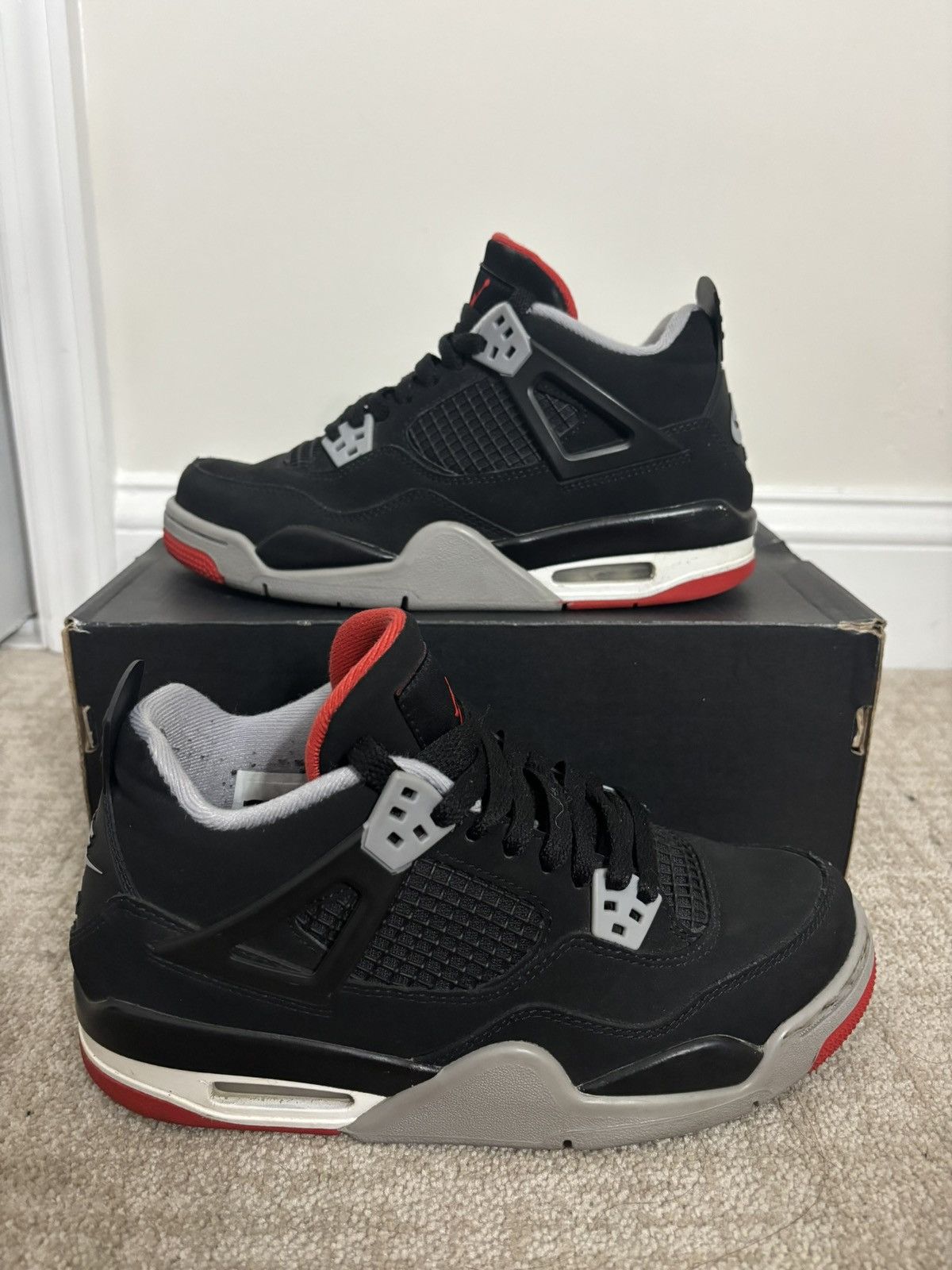 Jordan Brand × Nike Jordan 4 Breads Size US 6 / EU 39 - 1 Thumbnail
