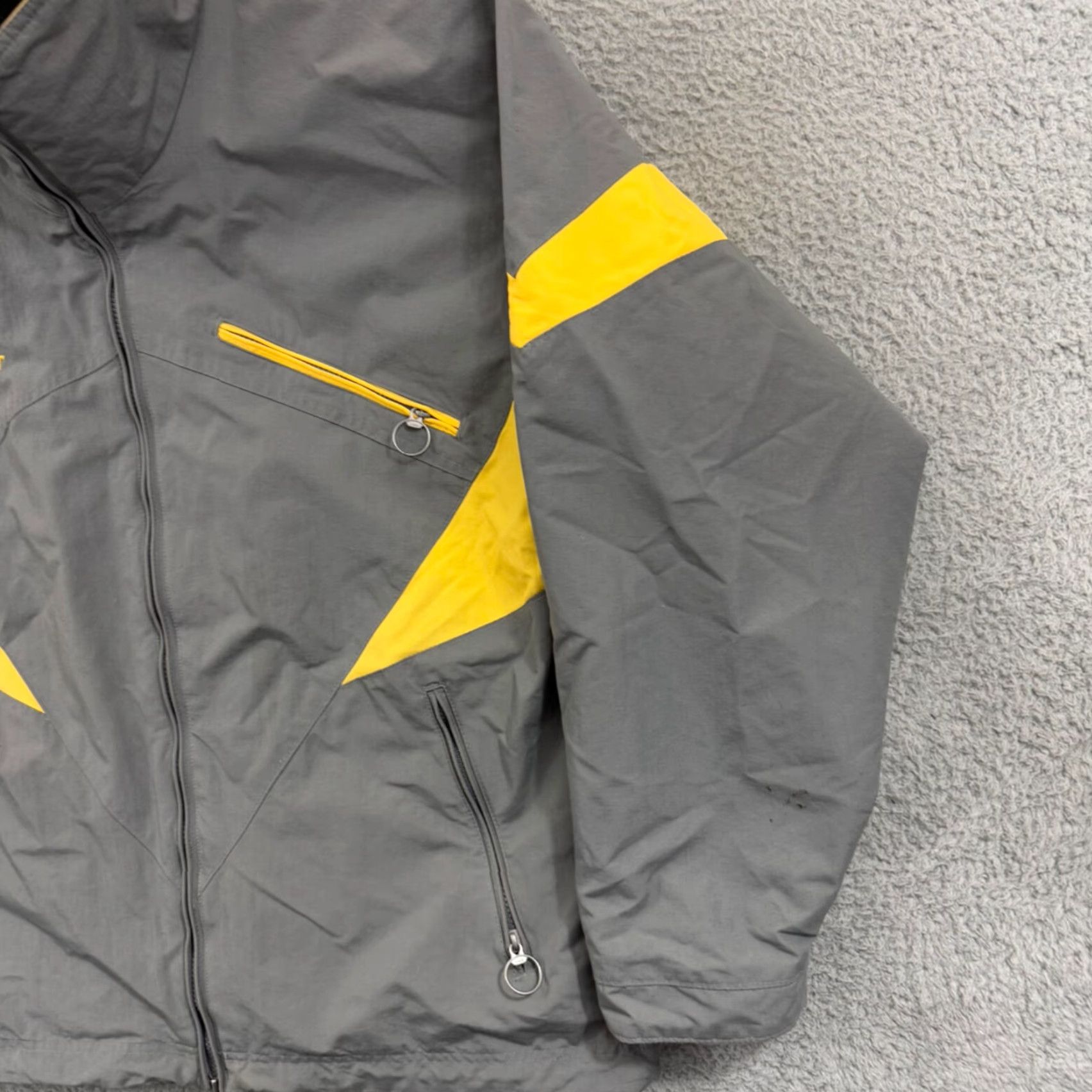 Vintage VINTAGE Columbia Jacket Mens Large Gray Convert Ski Snow Parka Lined Zip Outdoor Size US L / EU 52-54 / 3 - 5 Thumbnail