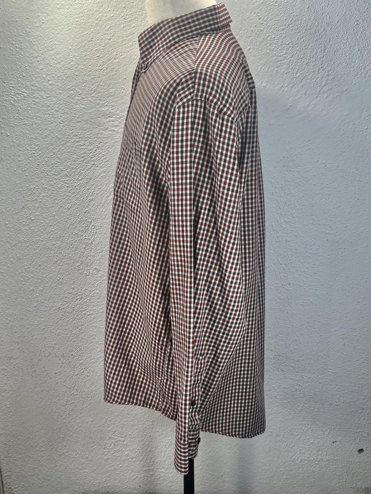 Van Heusen Van Heusen Men's Large Red Check No Iron Button Down Shirt Size US L / EU 52-54 / 3 - 2 Thumbnail