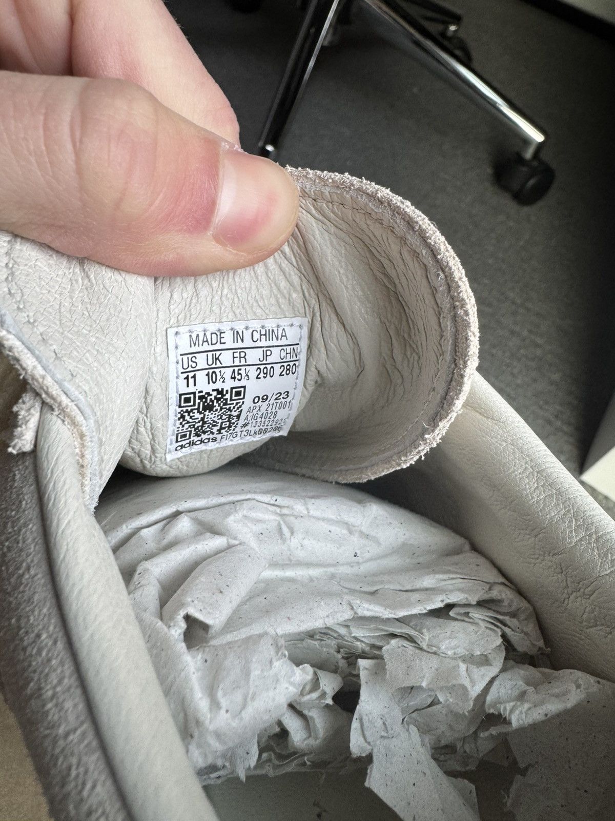 Adidas Adidas Y-3 Gazelle ‘Off White’ Size US 11 / EU 44 - 7 Thumbnail