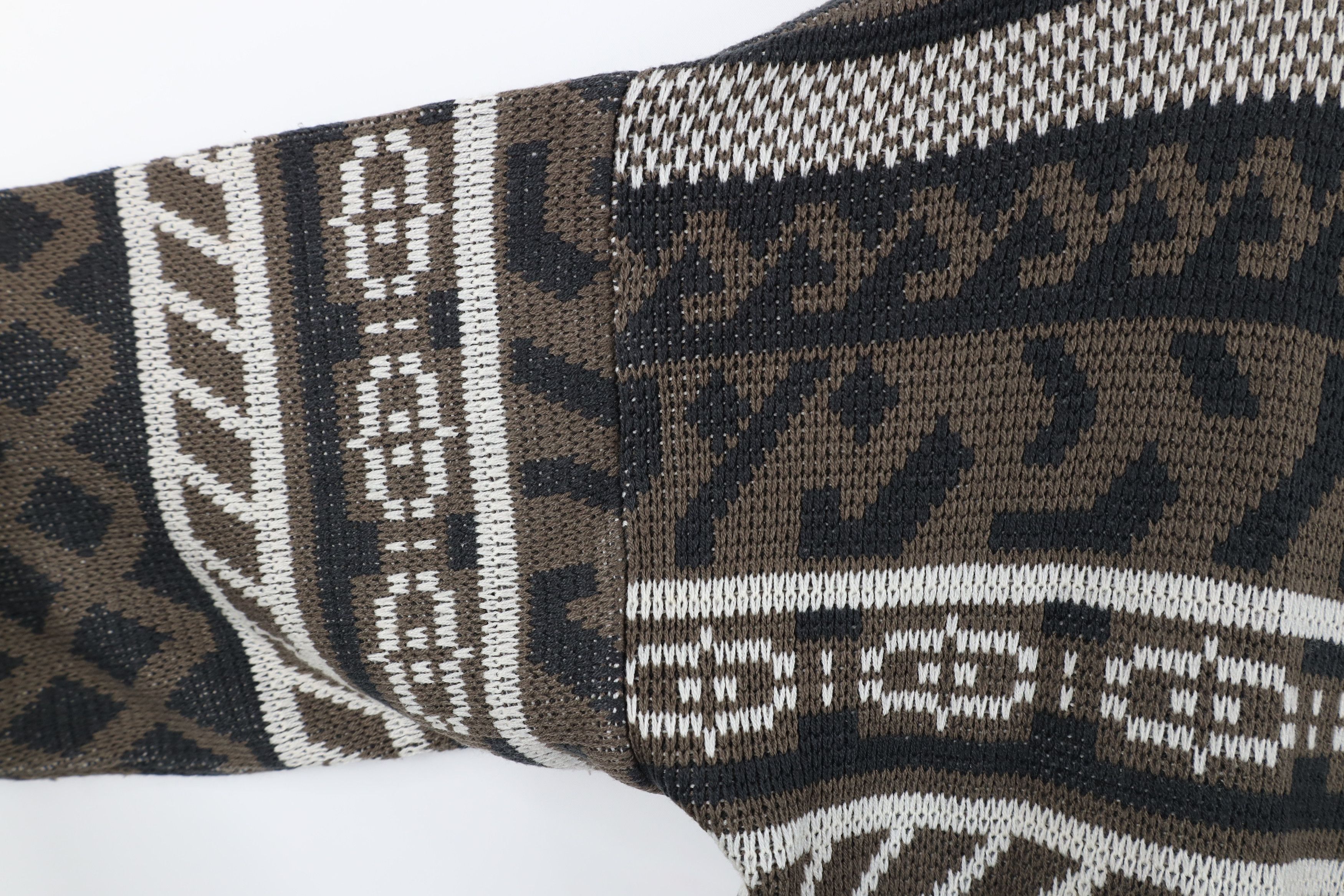 Vintage Vintage 90s Streetwear Geometric Fair Isle Knit Sweater Size US L / EU 52-54 / 3 - 7 Thumbnail
