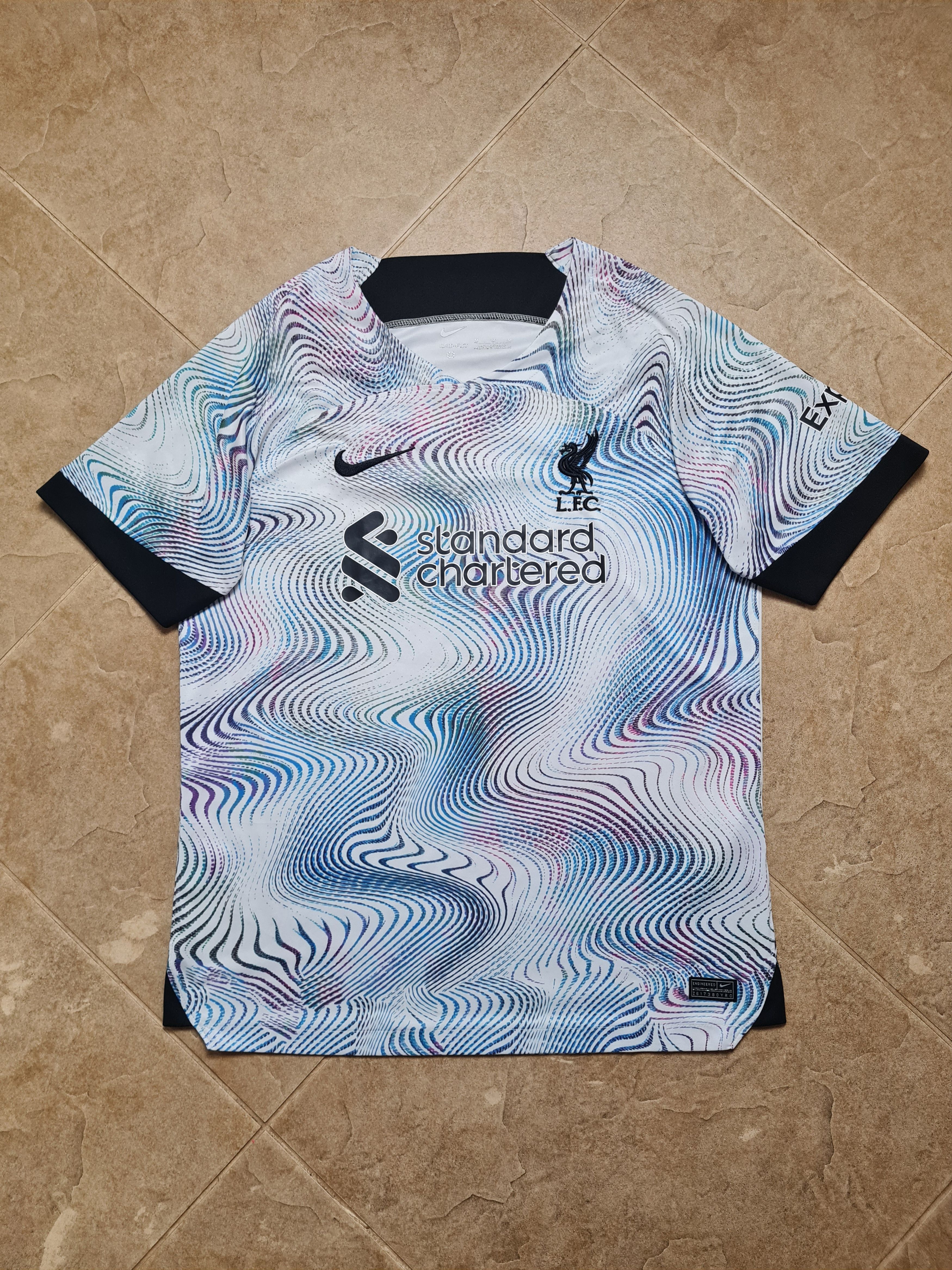 Nike FOOTBALL JERSEY LIVERPOOL 2022 2023 NIKE AWAY SOCCER SHIRT Size US M / EU 48-50 / 2 - 1 Thumbnail