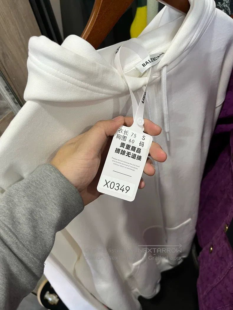 Balenciaga Balenciaga White Alphabet Logo Hoodie Size US S / EU 44-46 / 1 - 9 Thumbnail